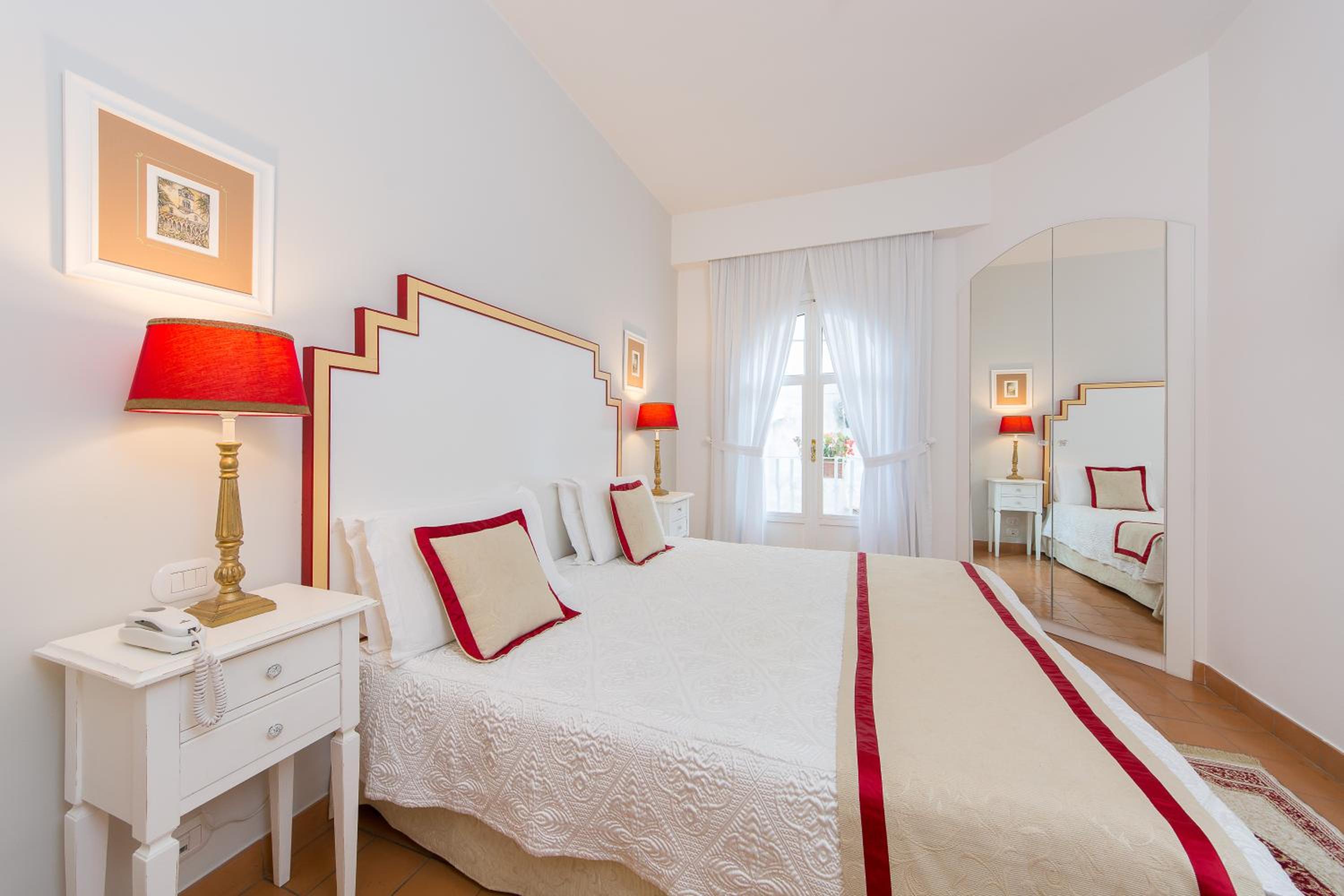 Classic Double or Twin Room - Photo 2