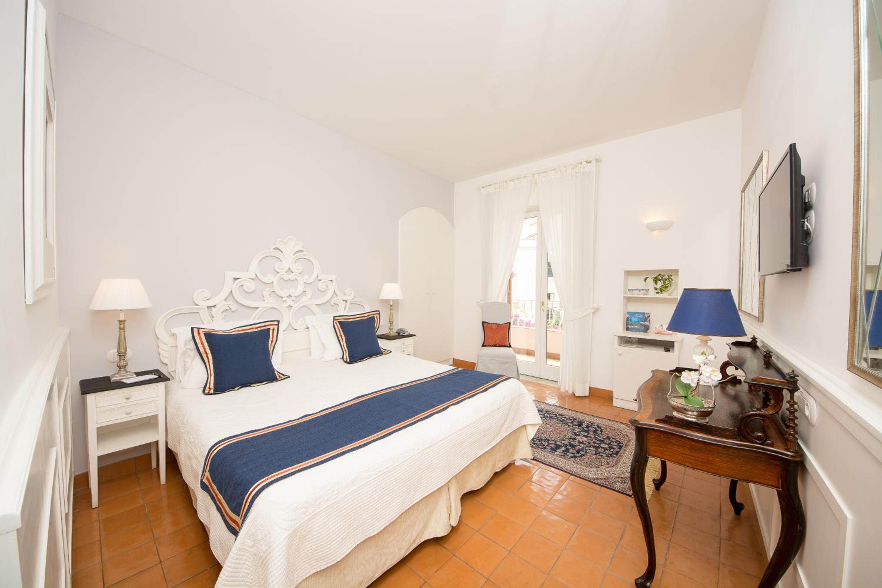 Superior Double or Twin Room with Balcony - Photo 7
