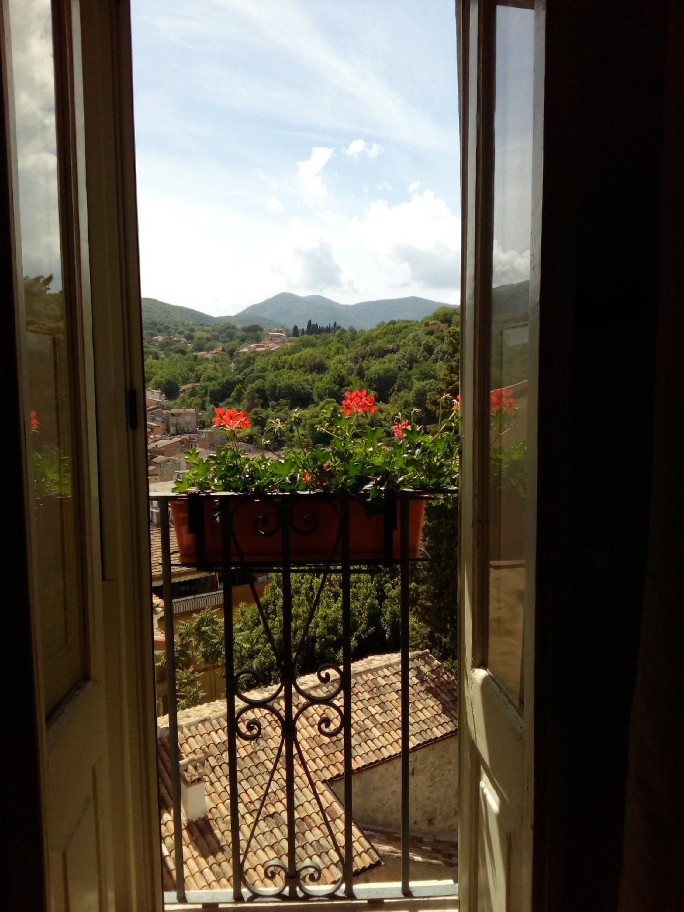 Deluxe Double Room with Mountain View photo 2