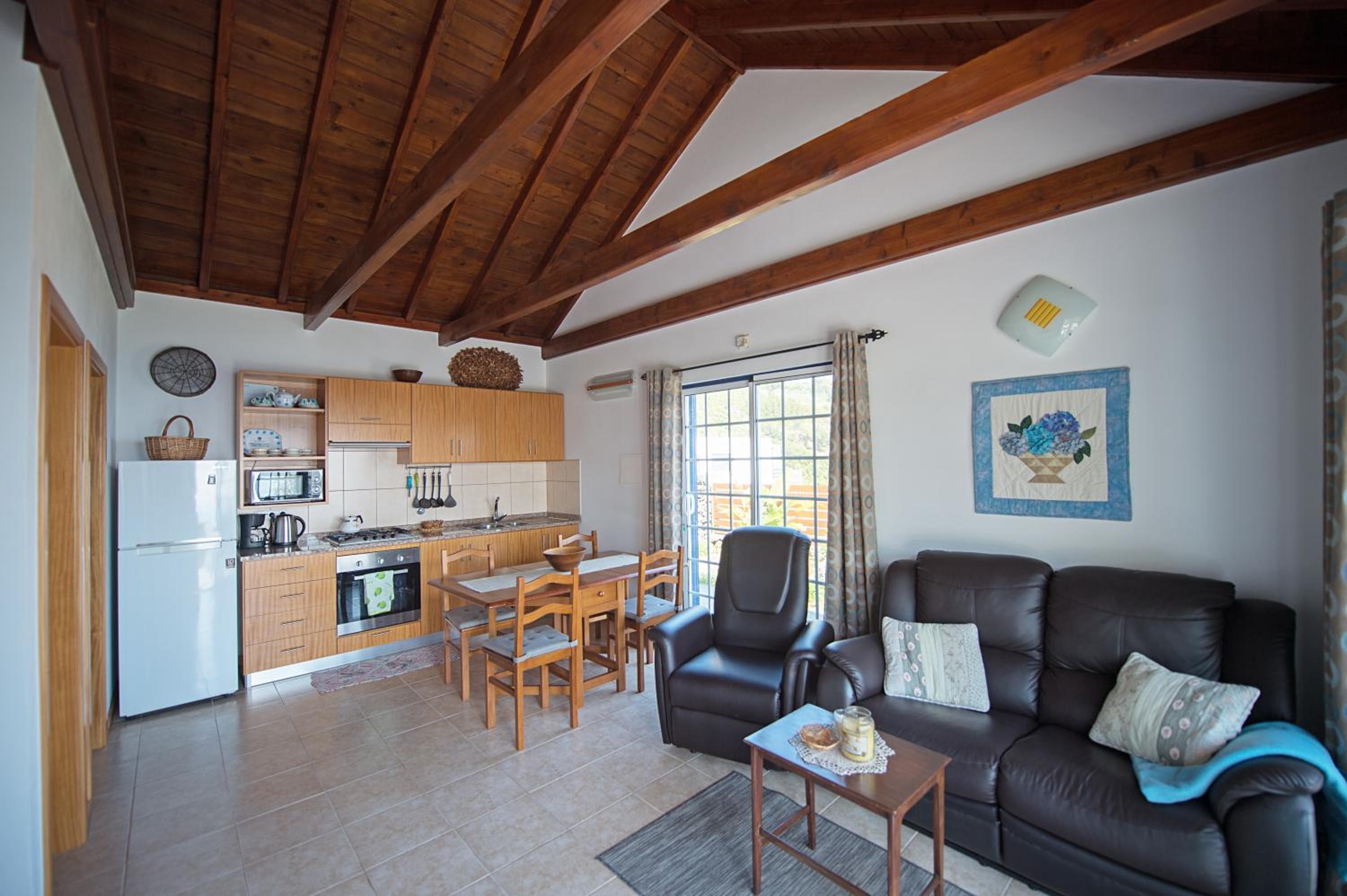 One-Bedroom House photo 1