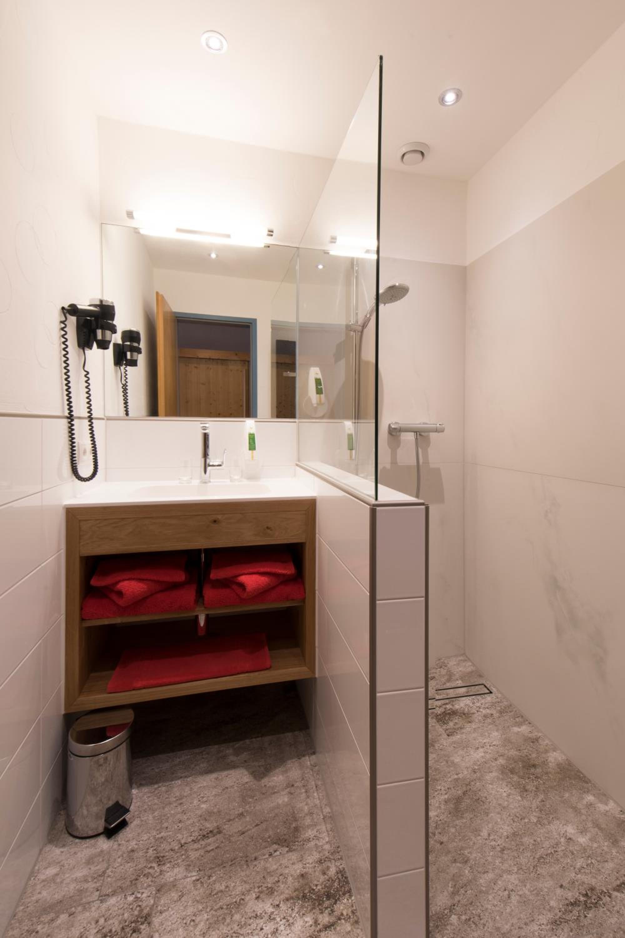 Deluxe Suite photo 3