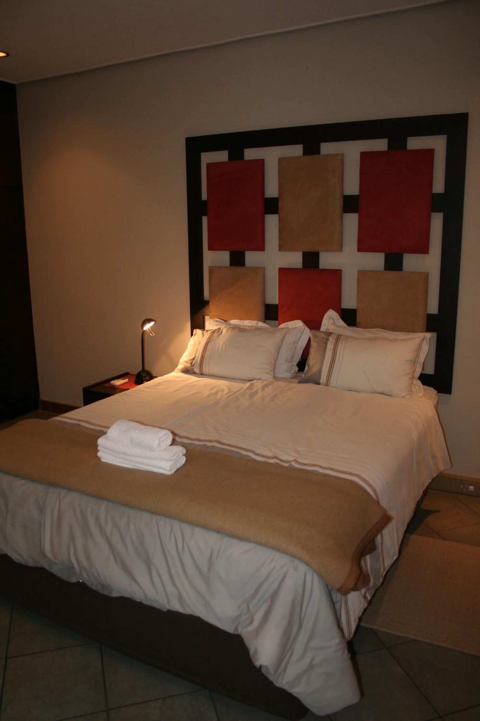 Standard Queen Room photo 3