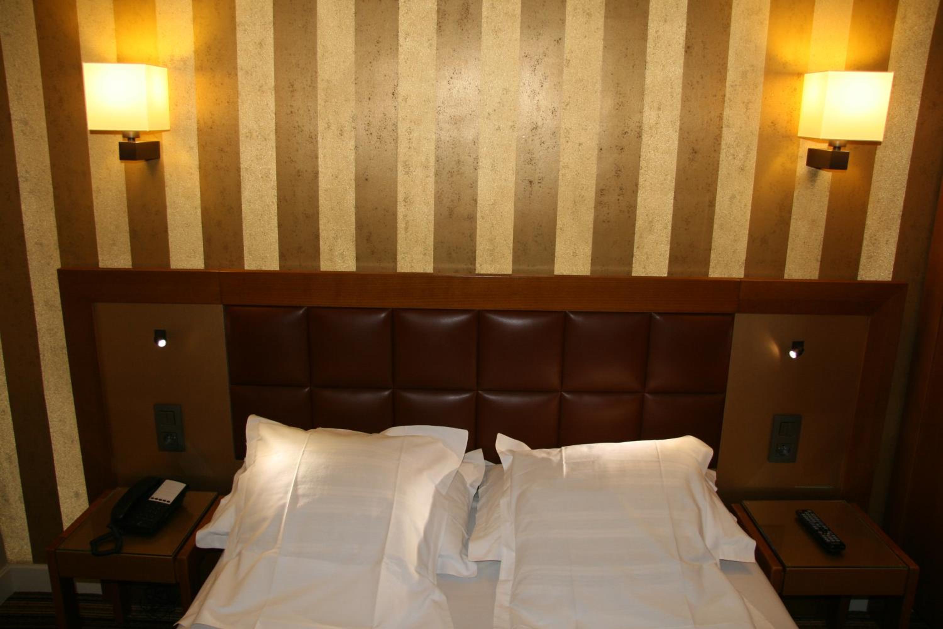 Single Room photo 3