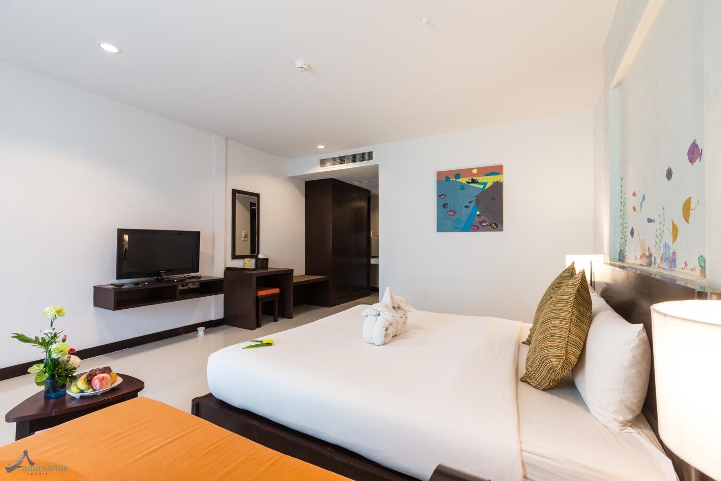Deluxe Double or Twin Room - Photo 4