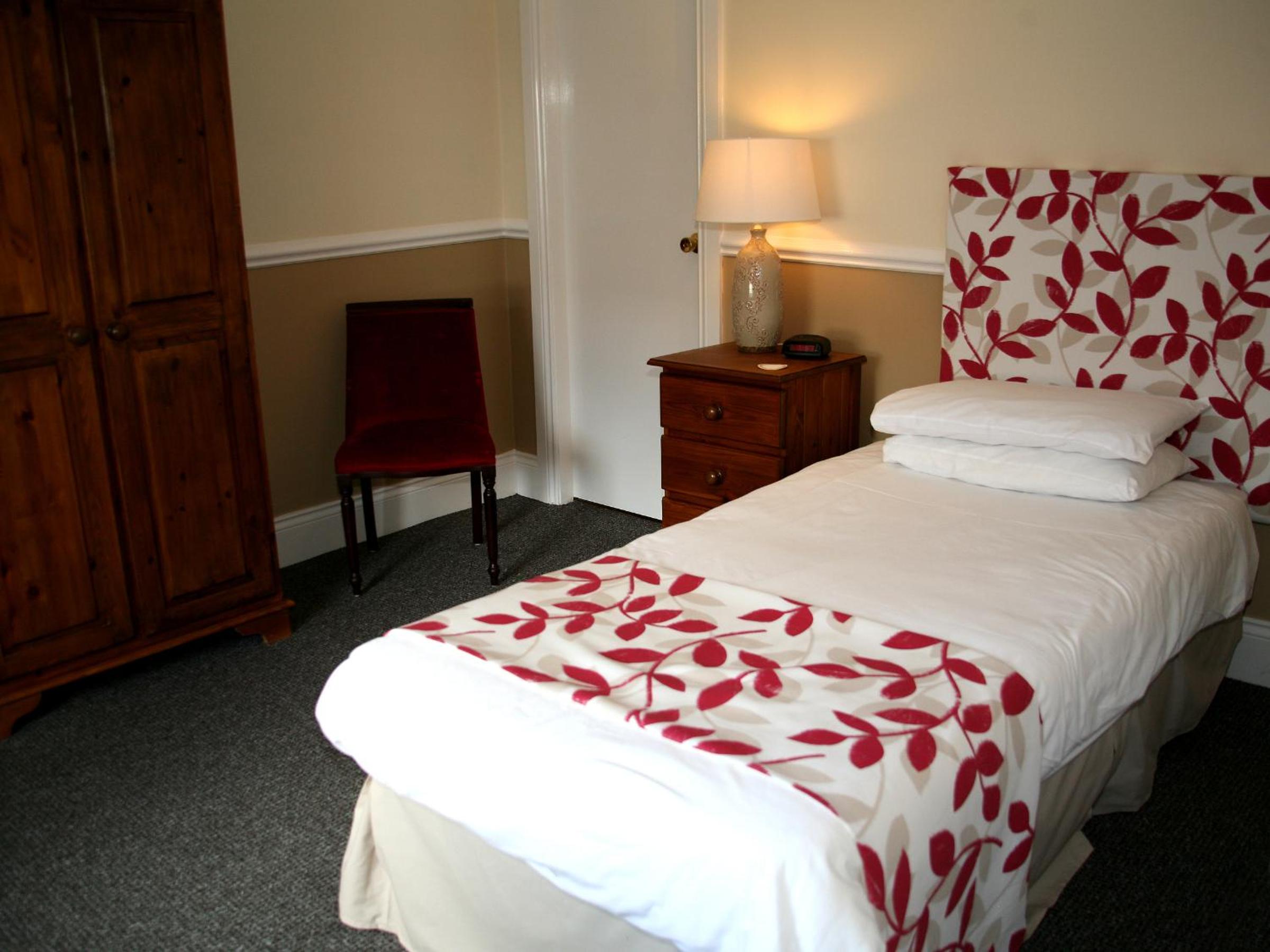 Single Room photo 3