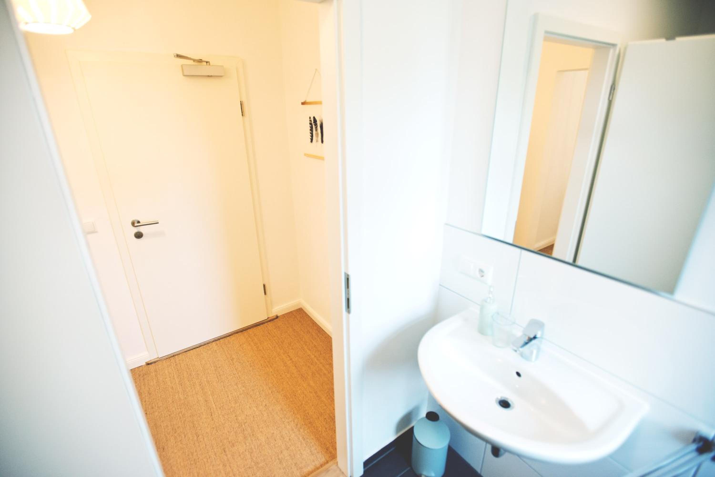 Large Single Room photo 3