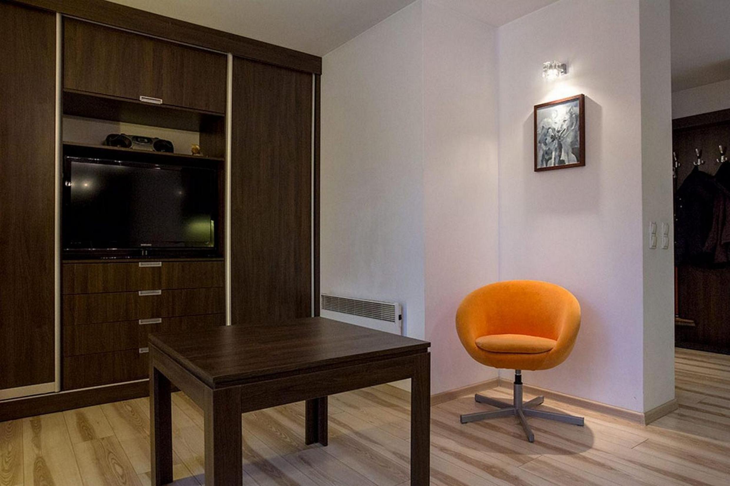 Apartment photo 1