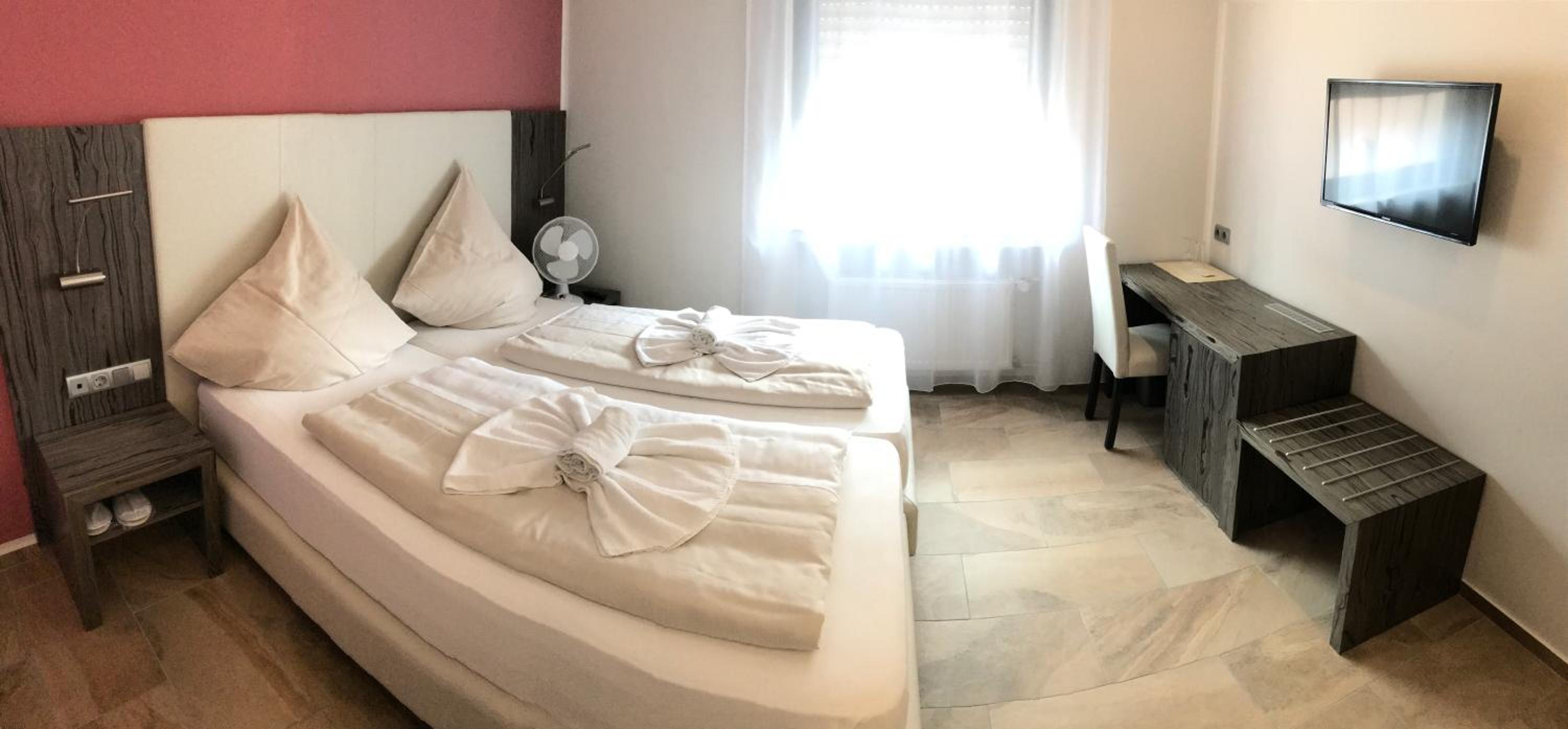 Large Double Room
