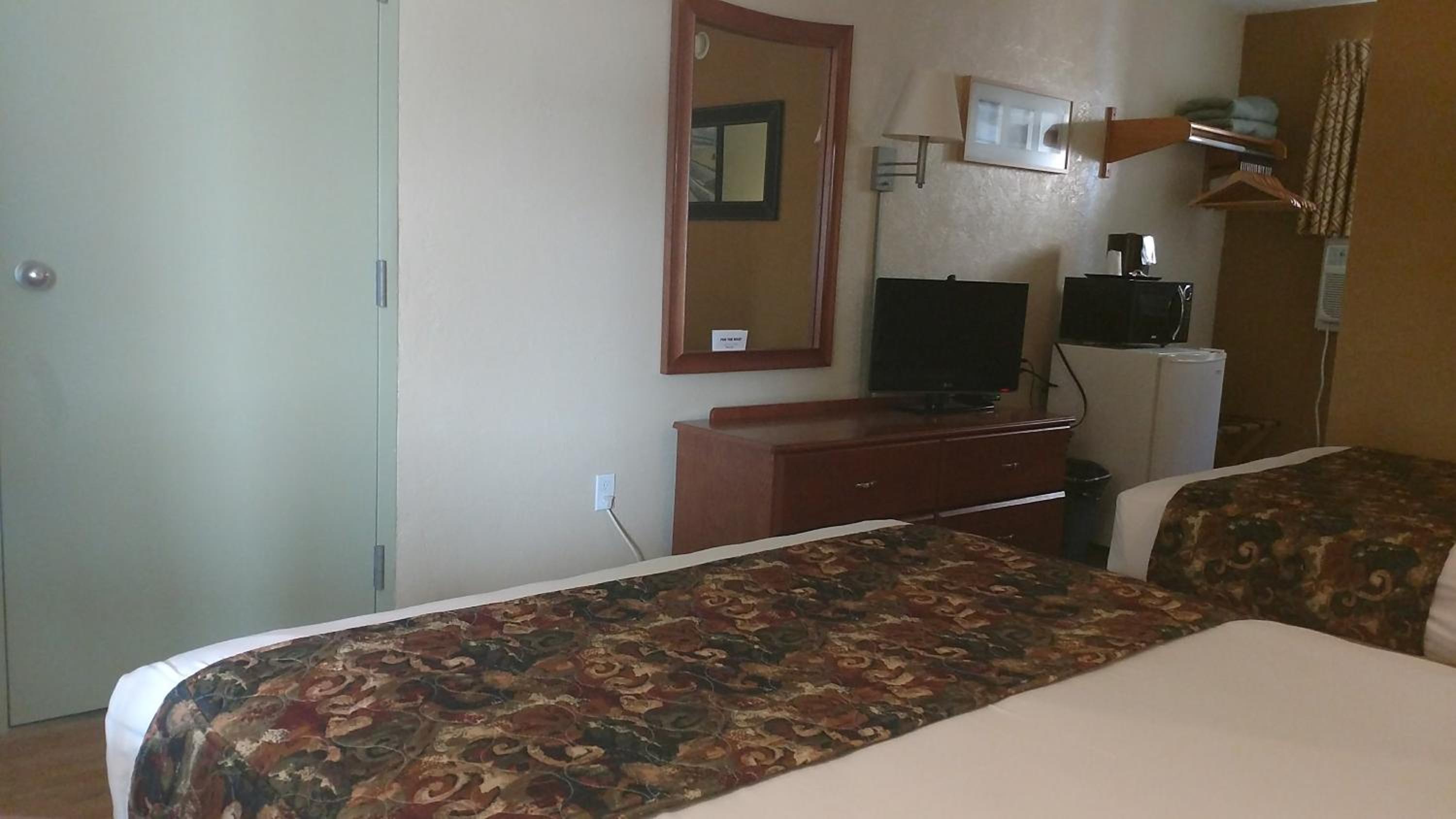 Standard Double Room photo 3