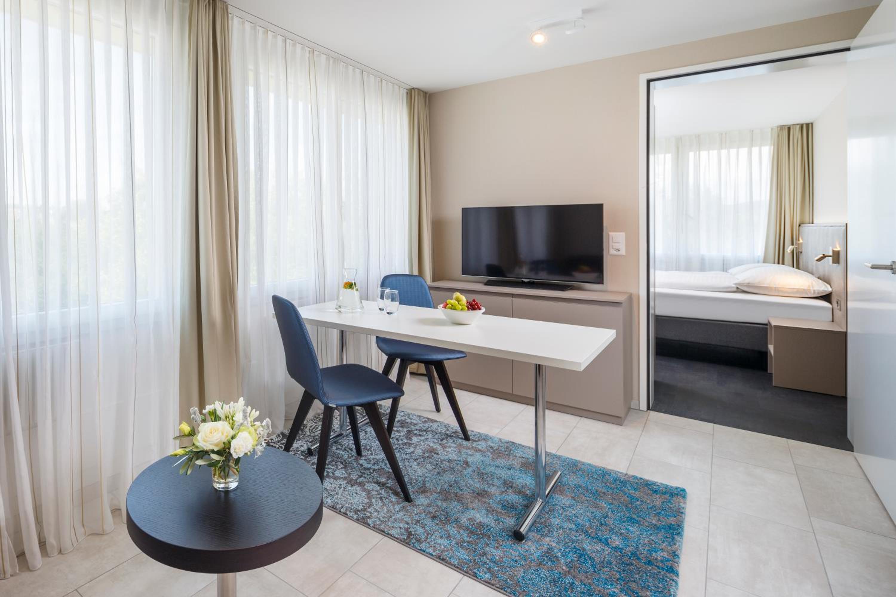 Business Plus Suite photo 1