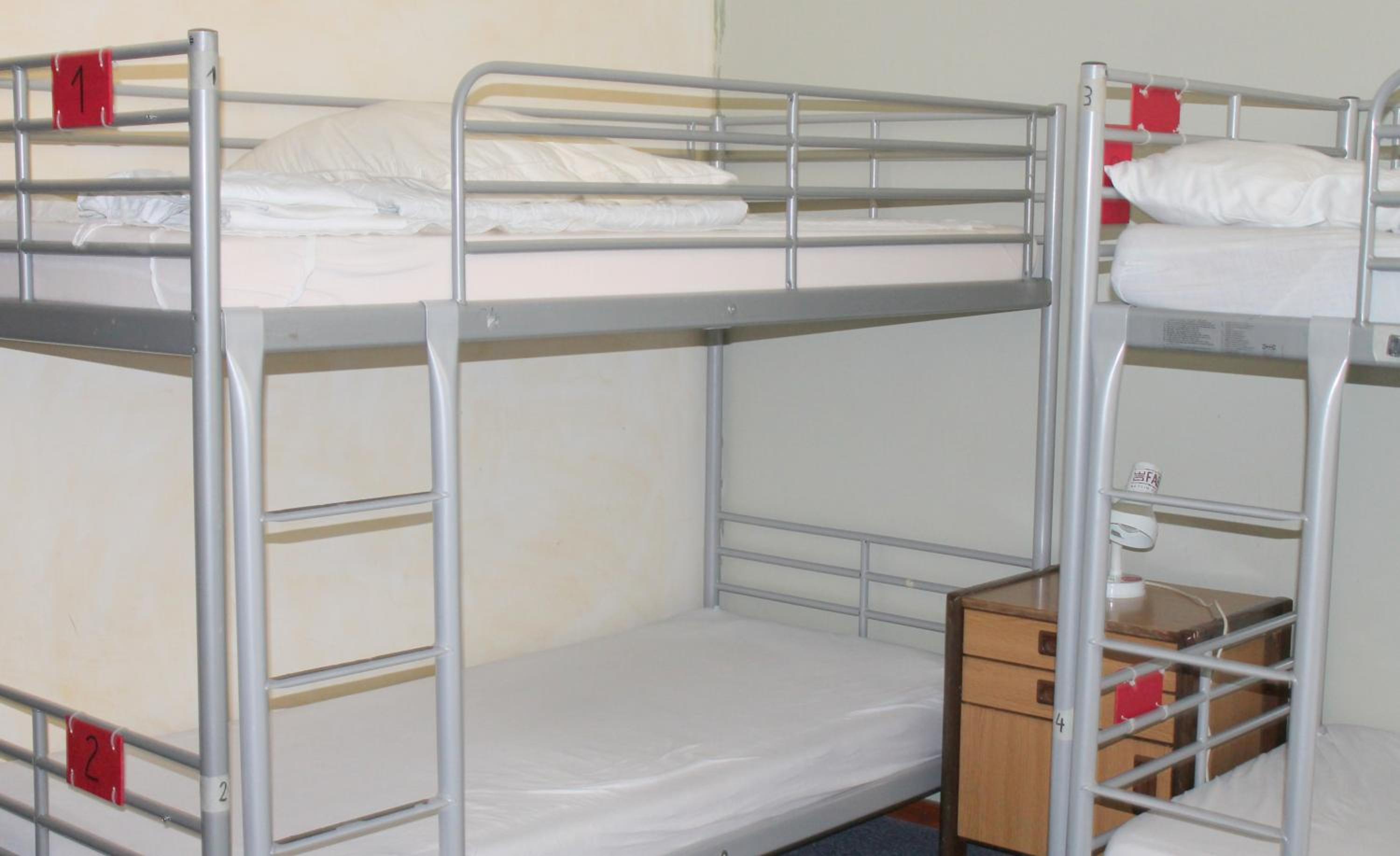 Bed in 4-Bed Mixed Dormitory Room photo 2