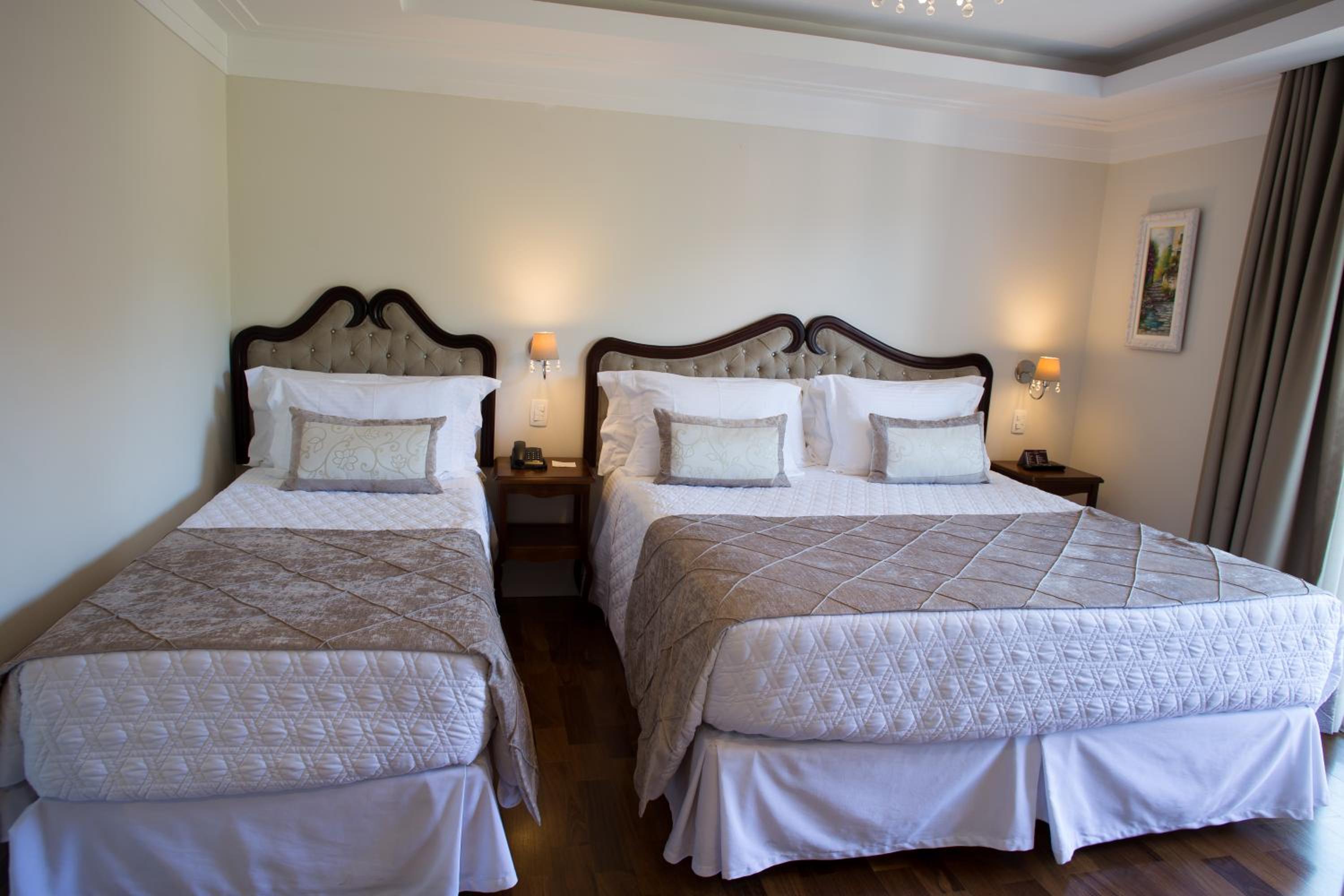 Premium Triple Room - Photo 18