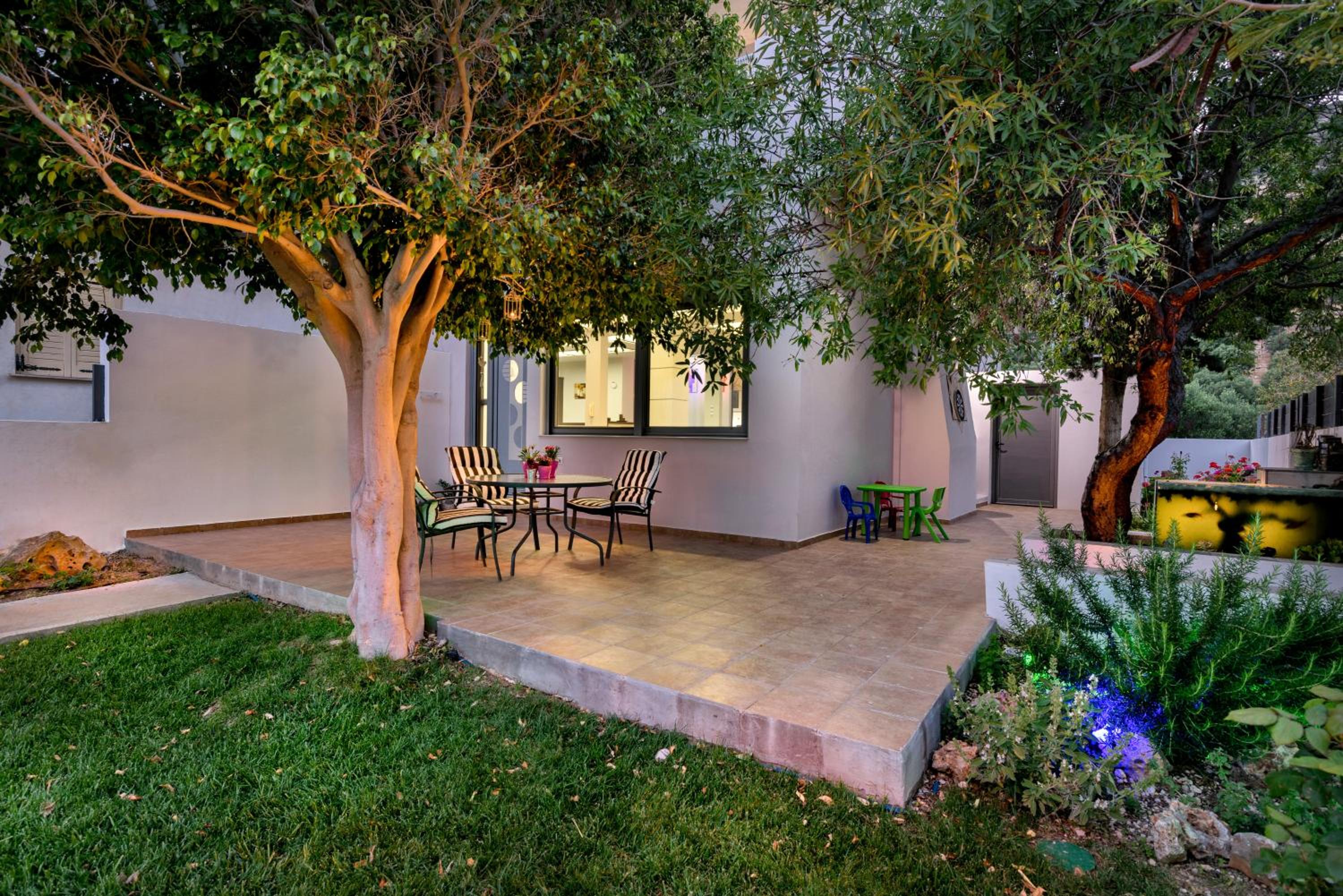 Three-Bedroom Villa photo 2