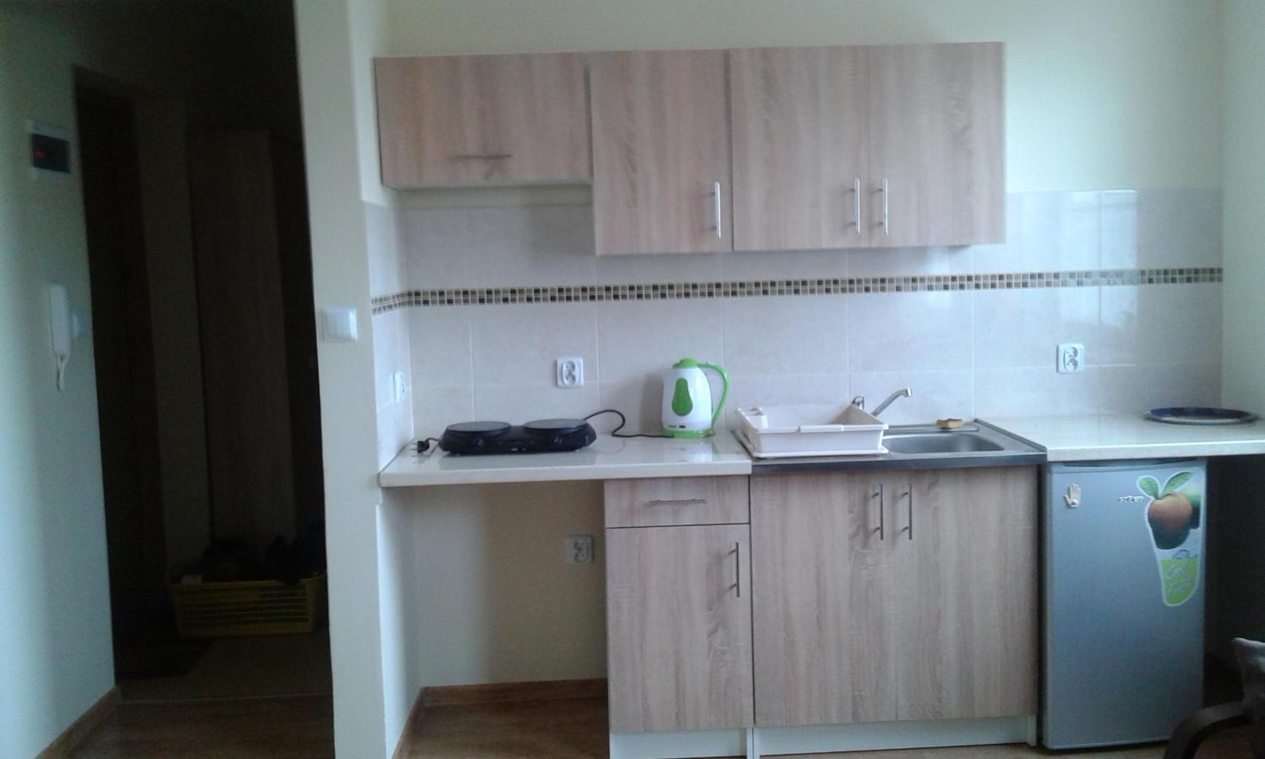 One-Bedroom Apartment - Photo 12