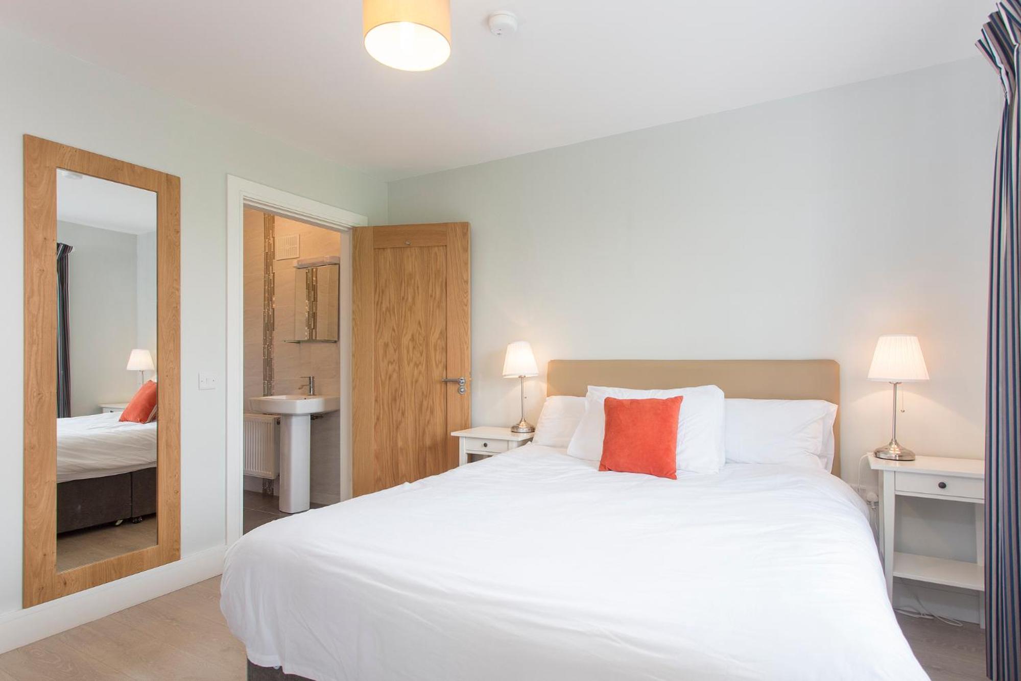 1 Bed Luxury Beach Home - Sea View photo 1