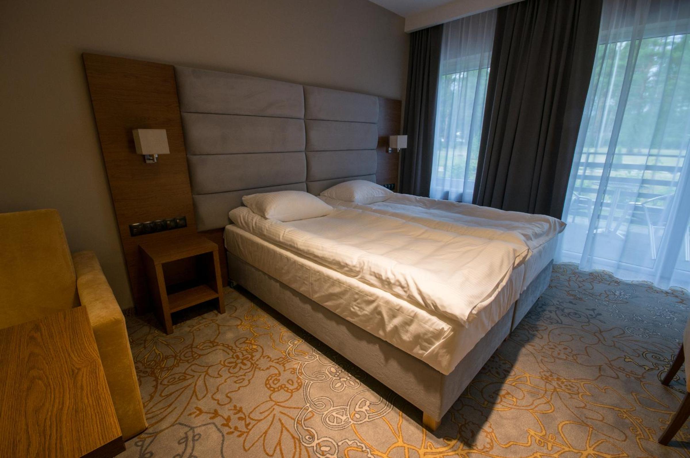 Large Double or Twin Room photo 3