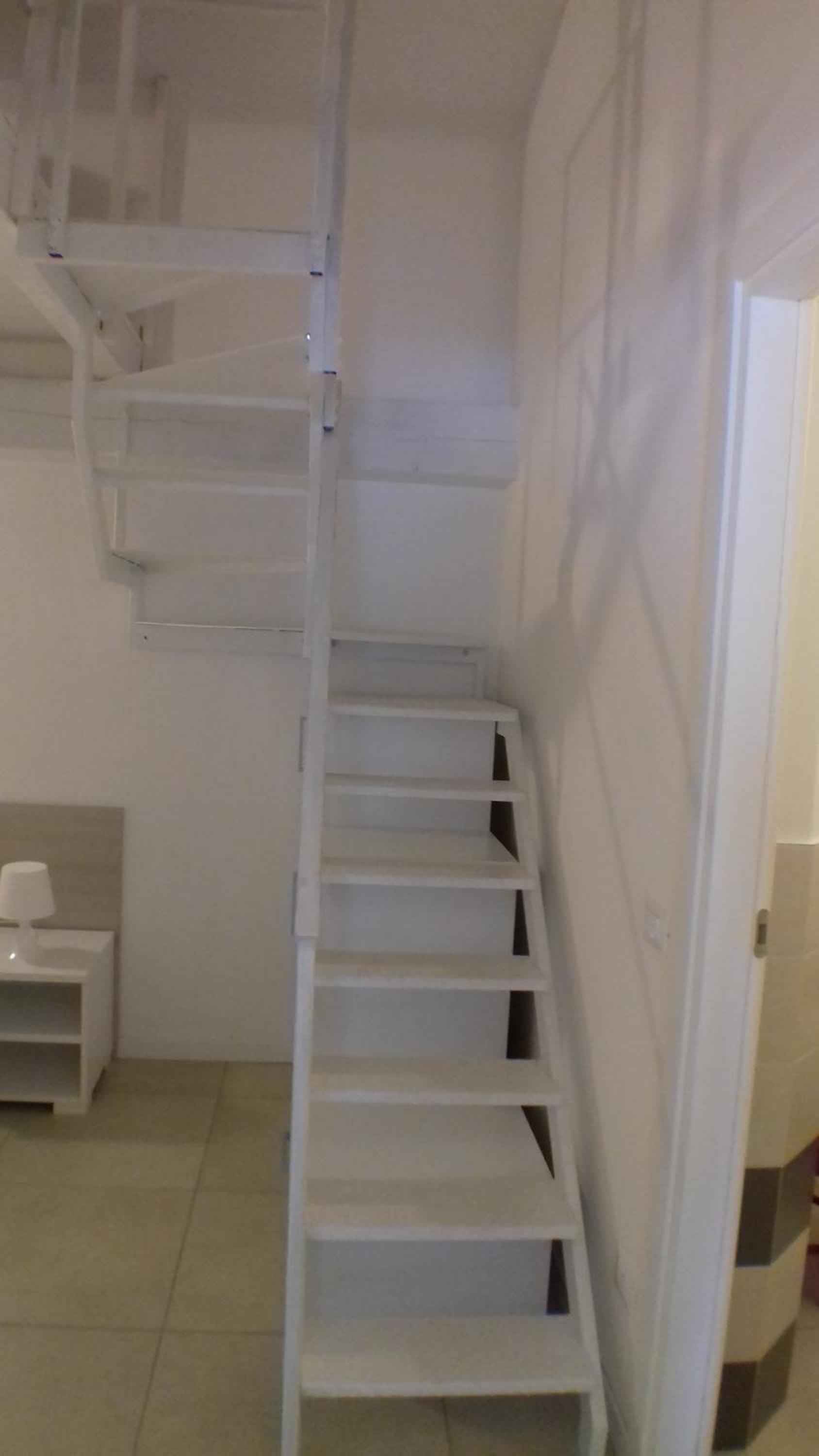 Two-Bedroom Apartment - Split Level - Photo 11