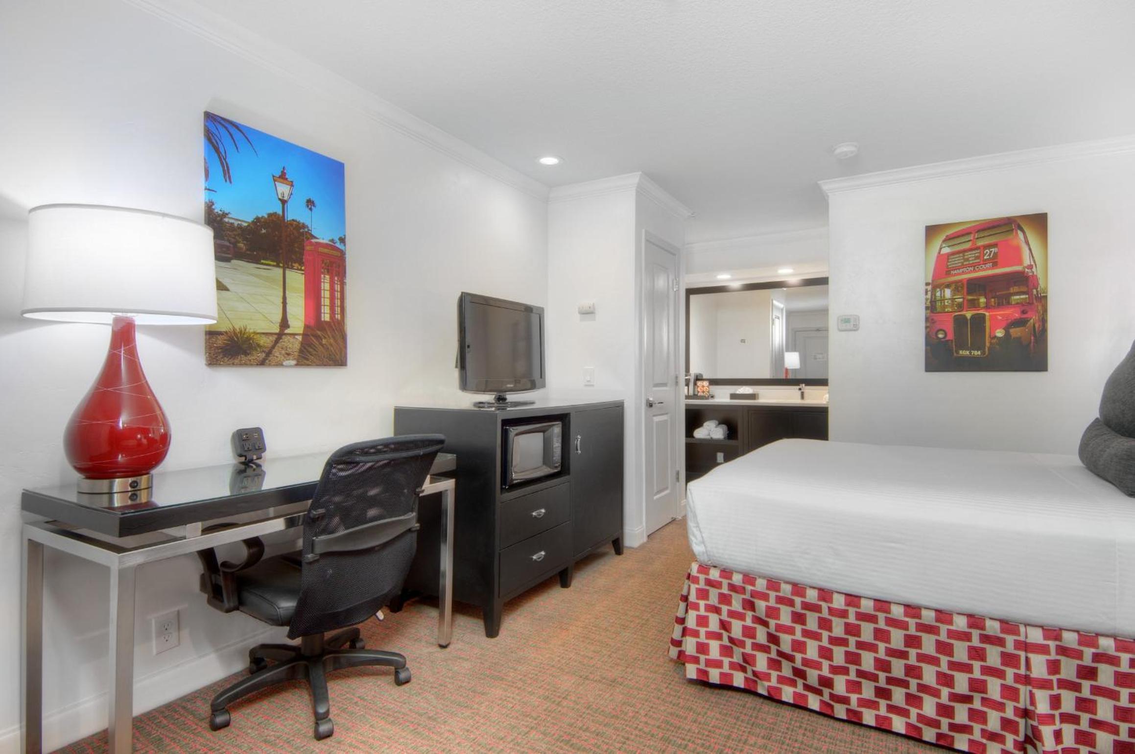 Queen Room - Photo 1