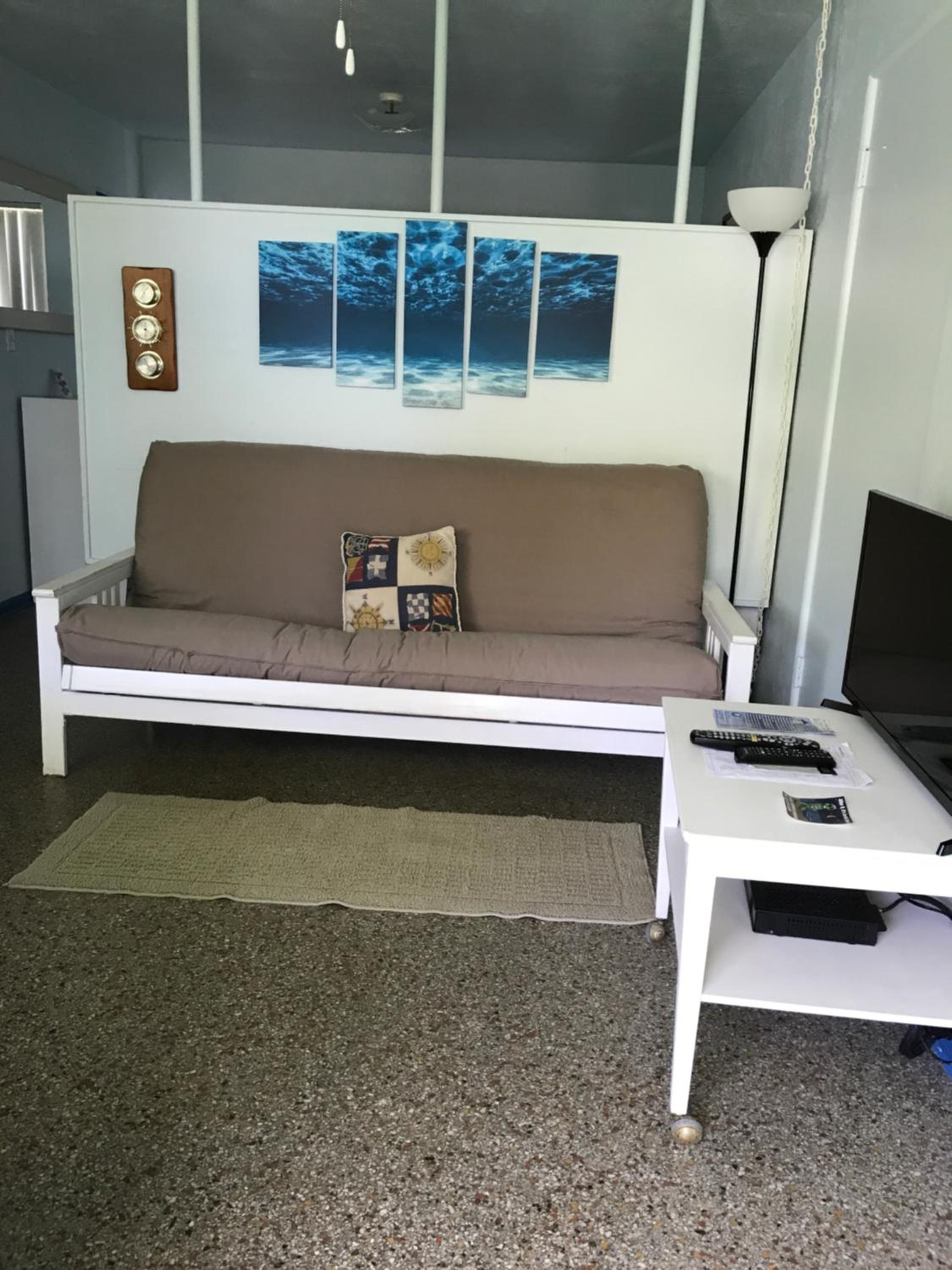 One-Bedroom Suite - Non-Smoking - Photo 4