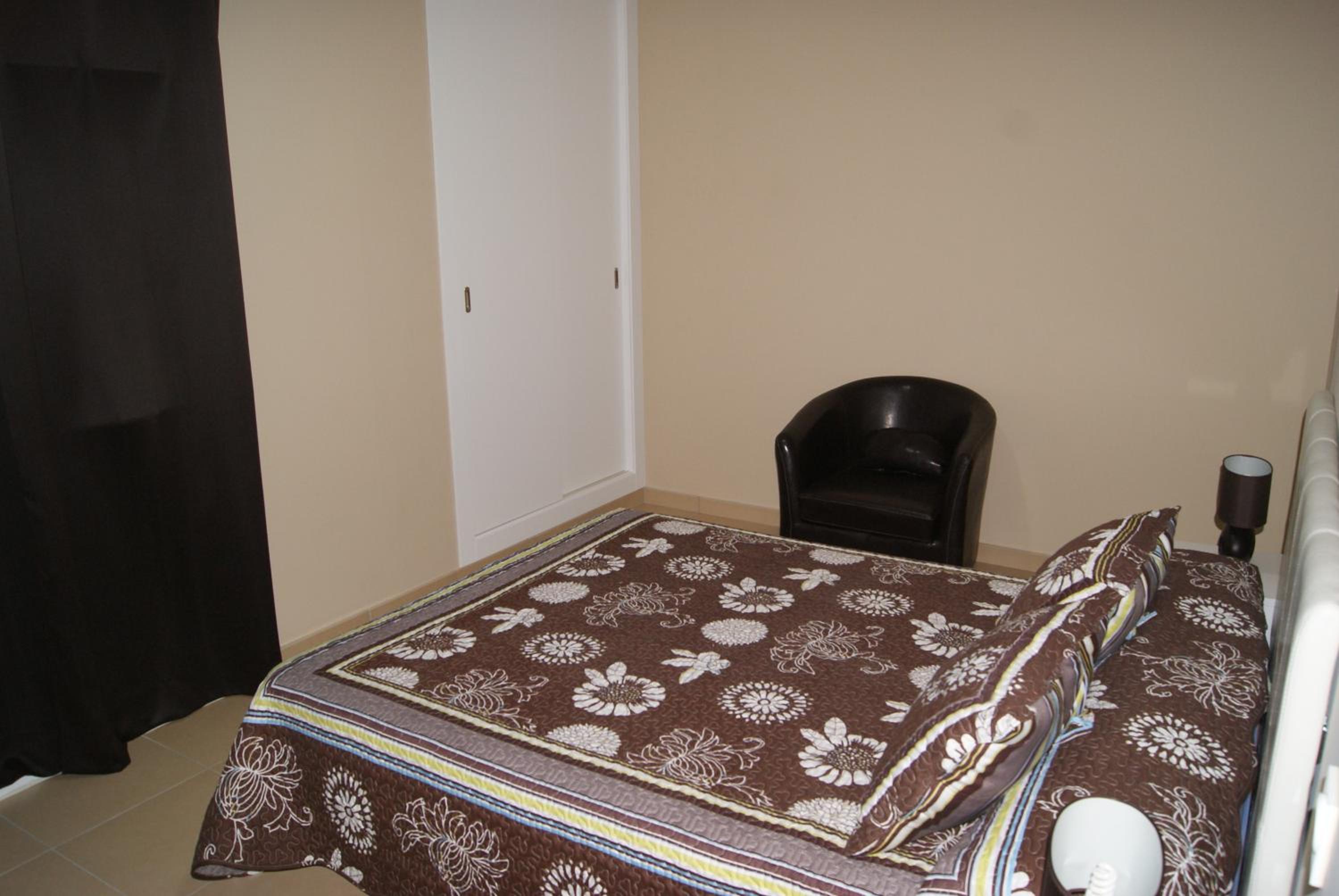 Double or Twin Room photo 2