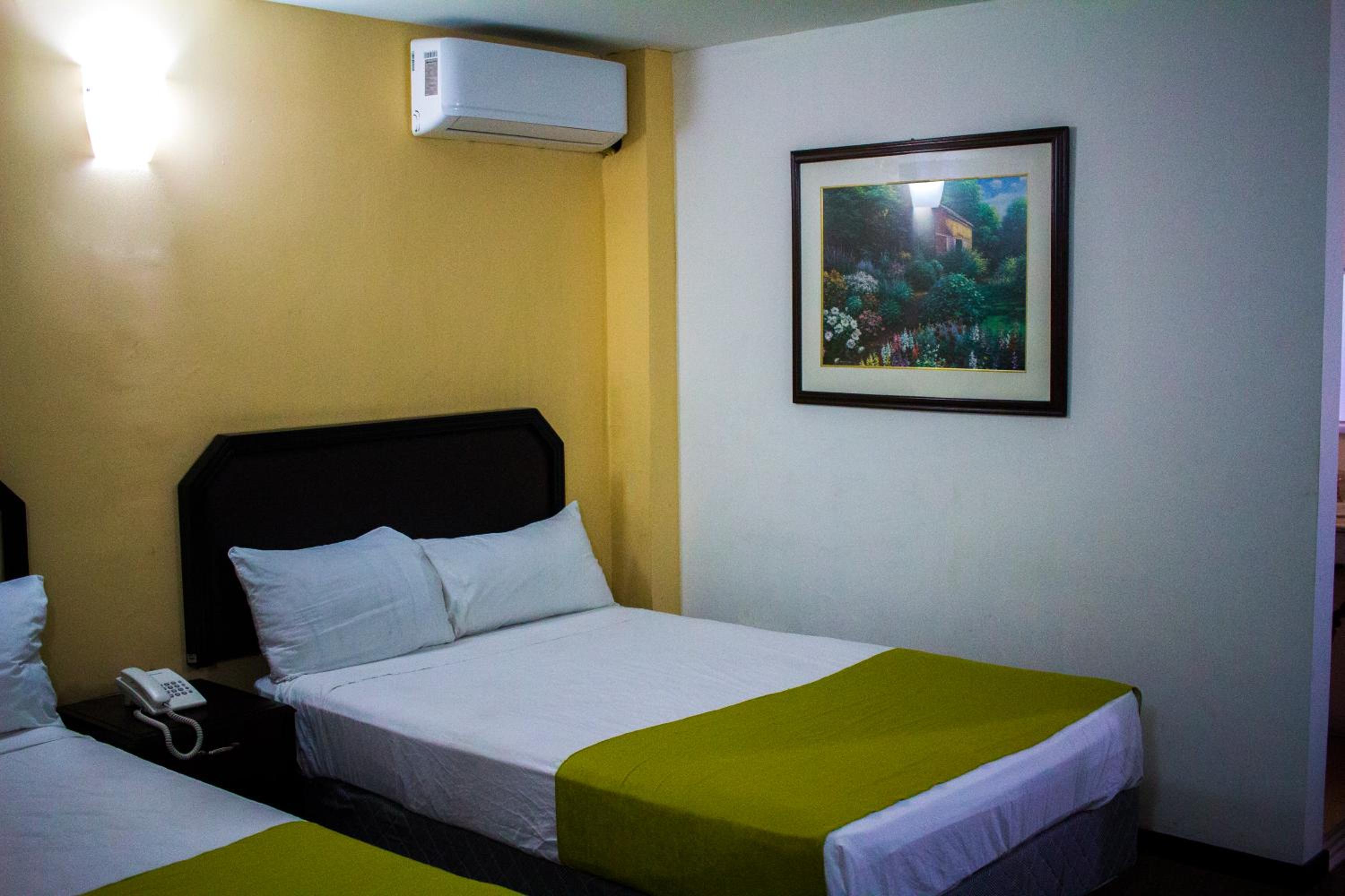 Twin Room photo 1
