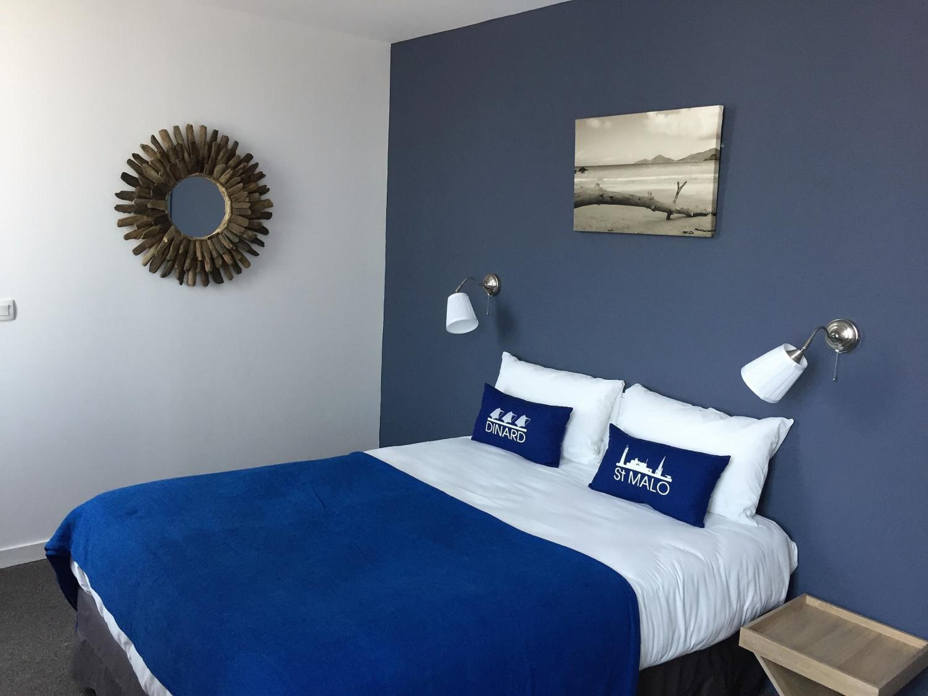 Standard Double Room - Photo 3
