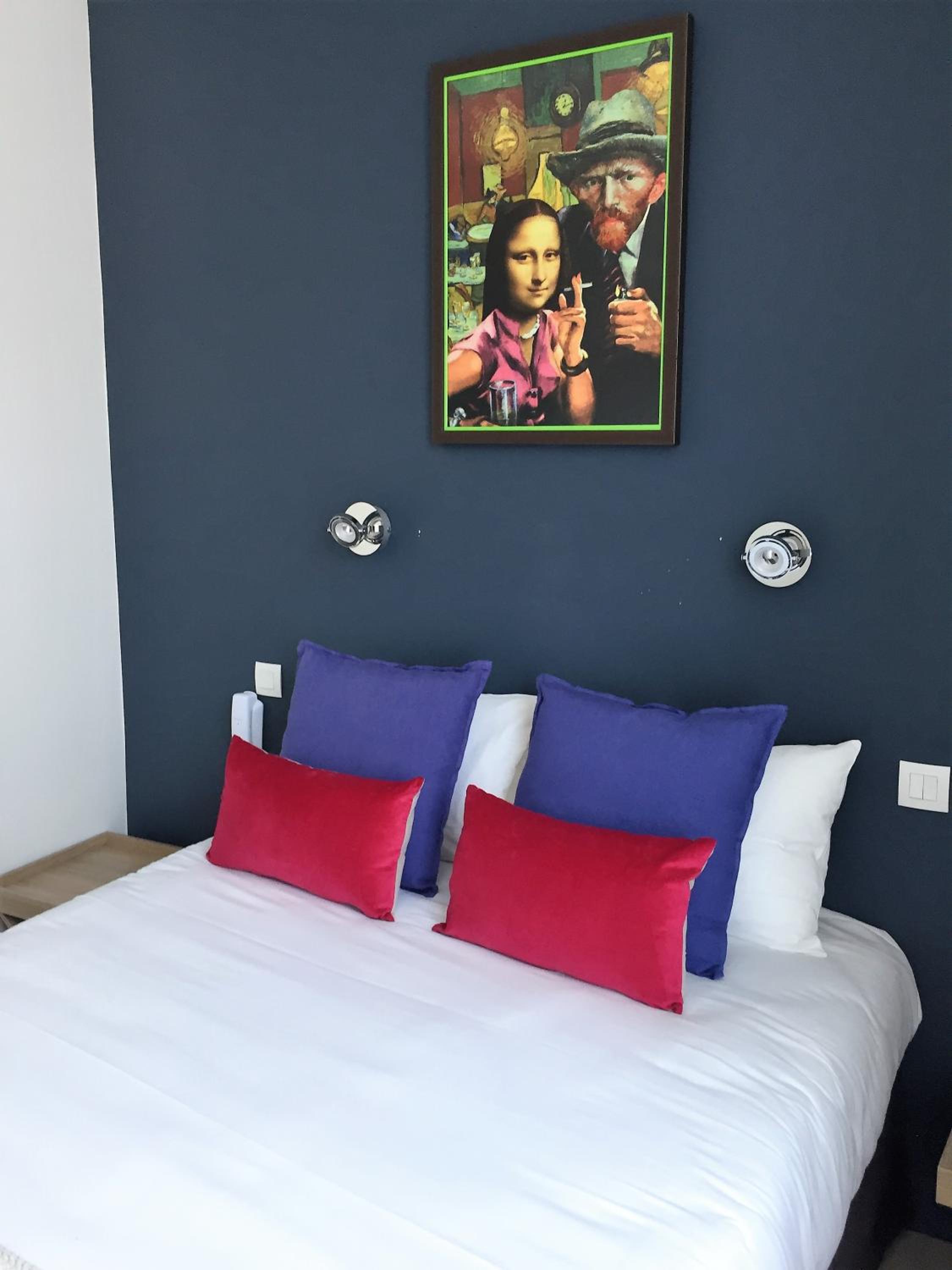 Small Double Room - Photo 11