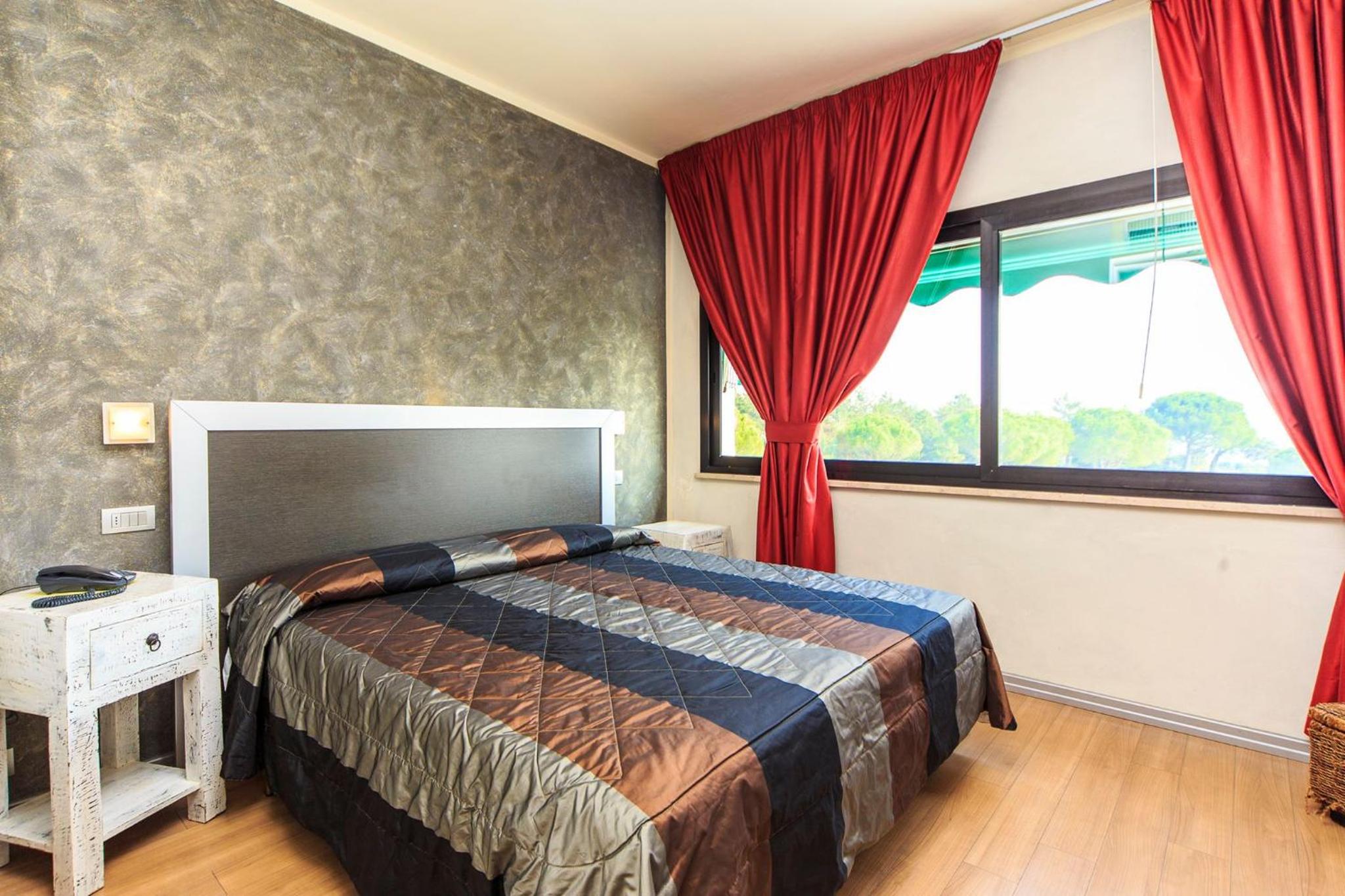 Double or Twin Room - Photo 4