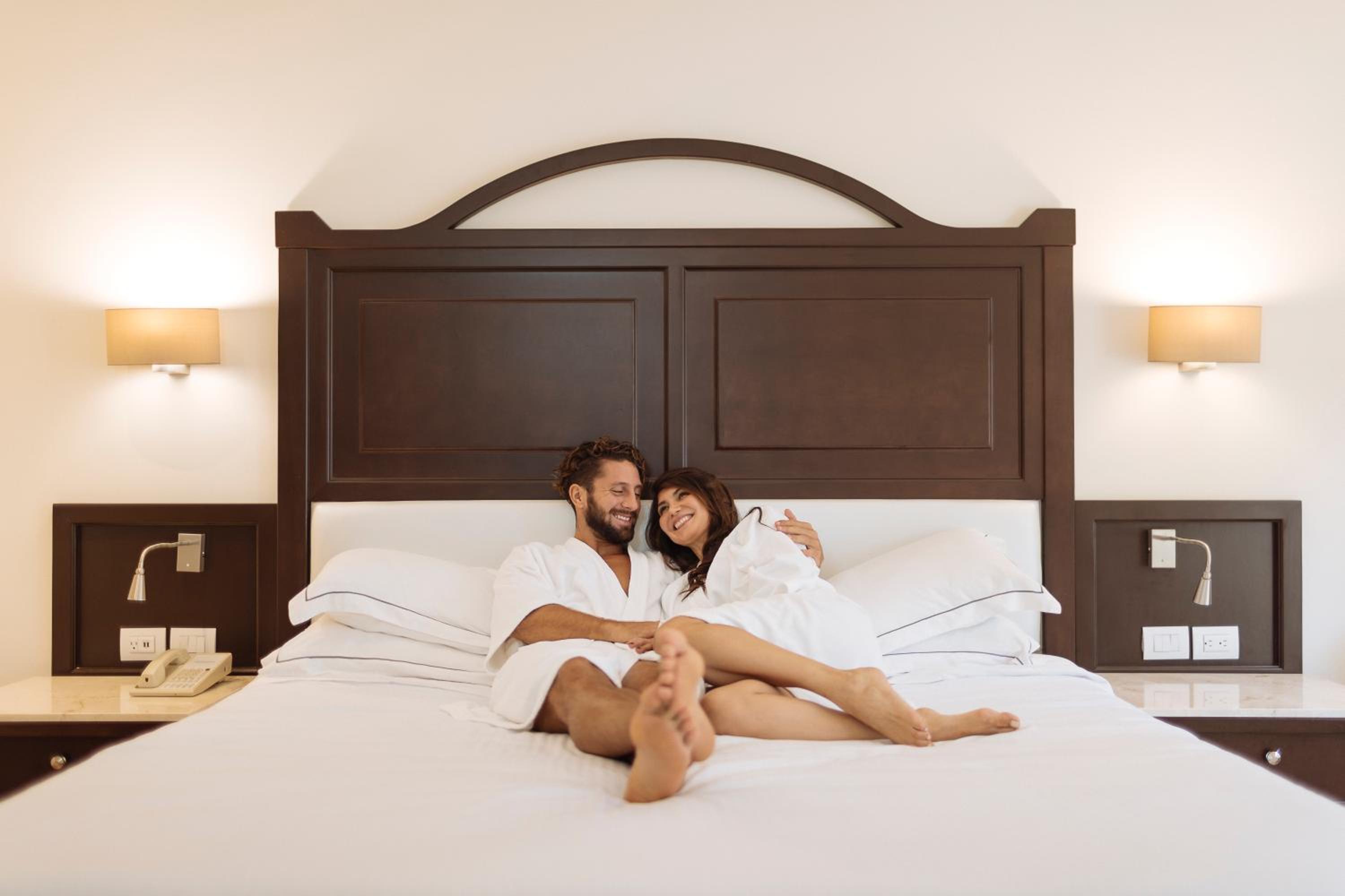 Luxury Room (Royal Level)