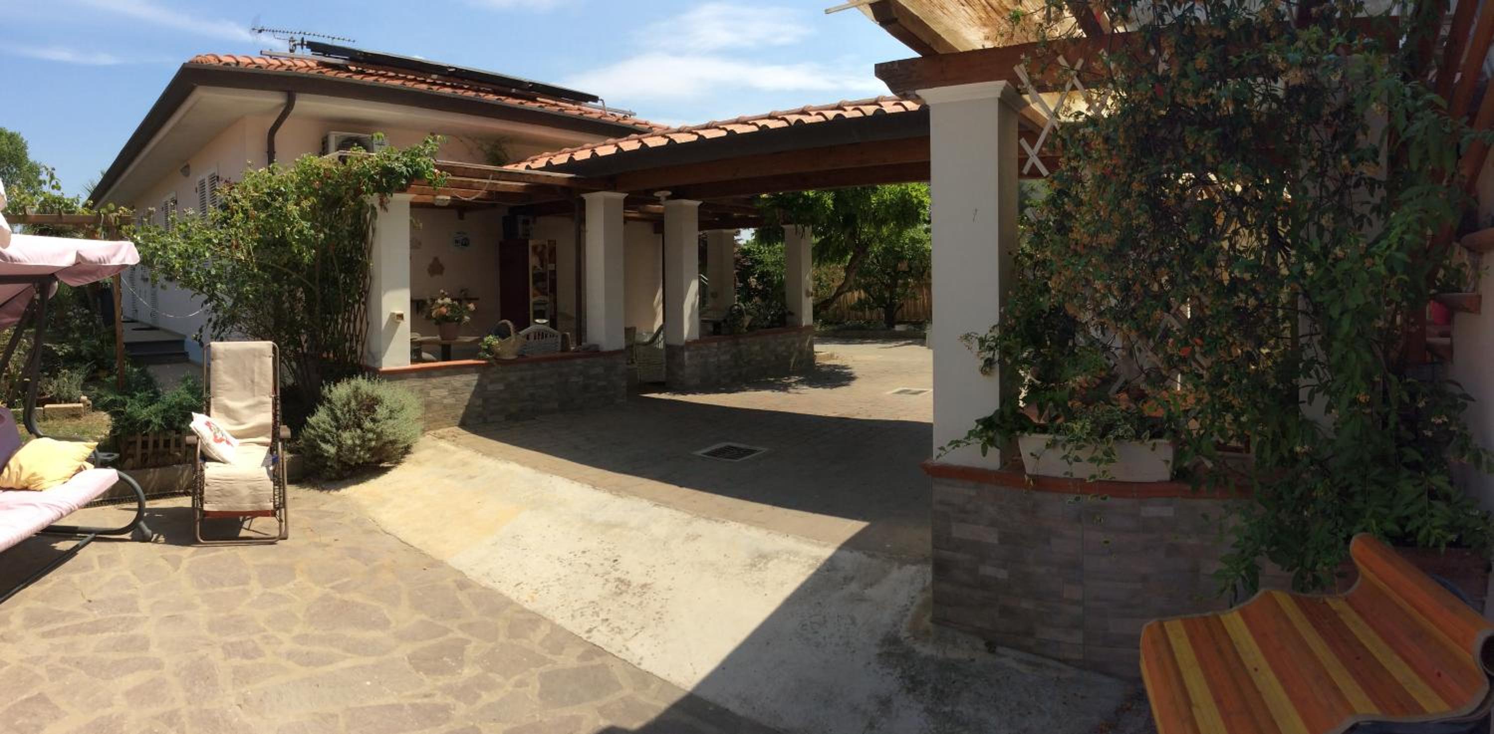 Triple Room with Garden View - Photo 9