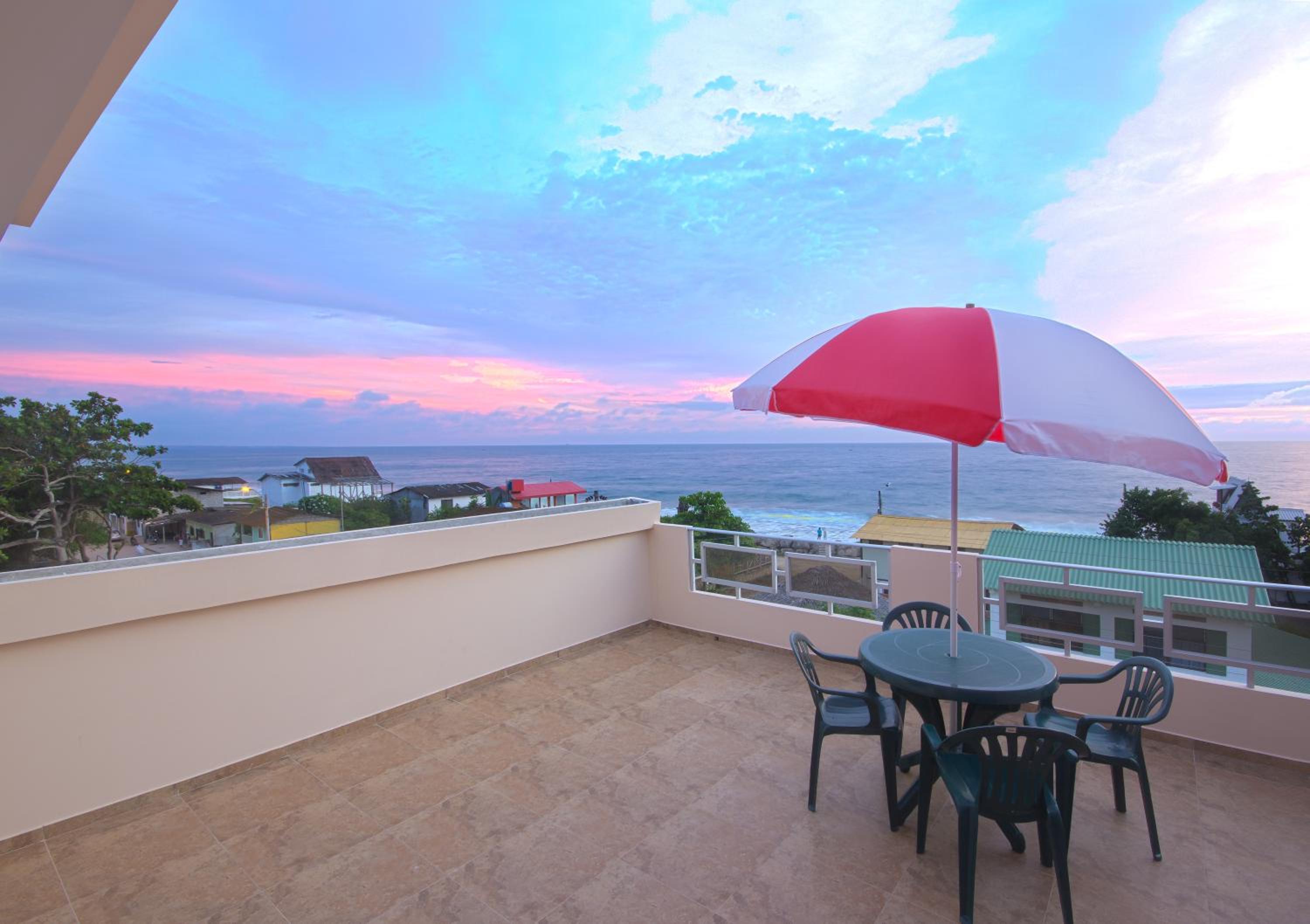 Queen Room with Sea View photo 3