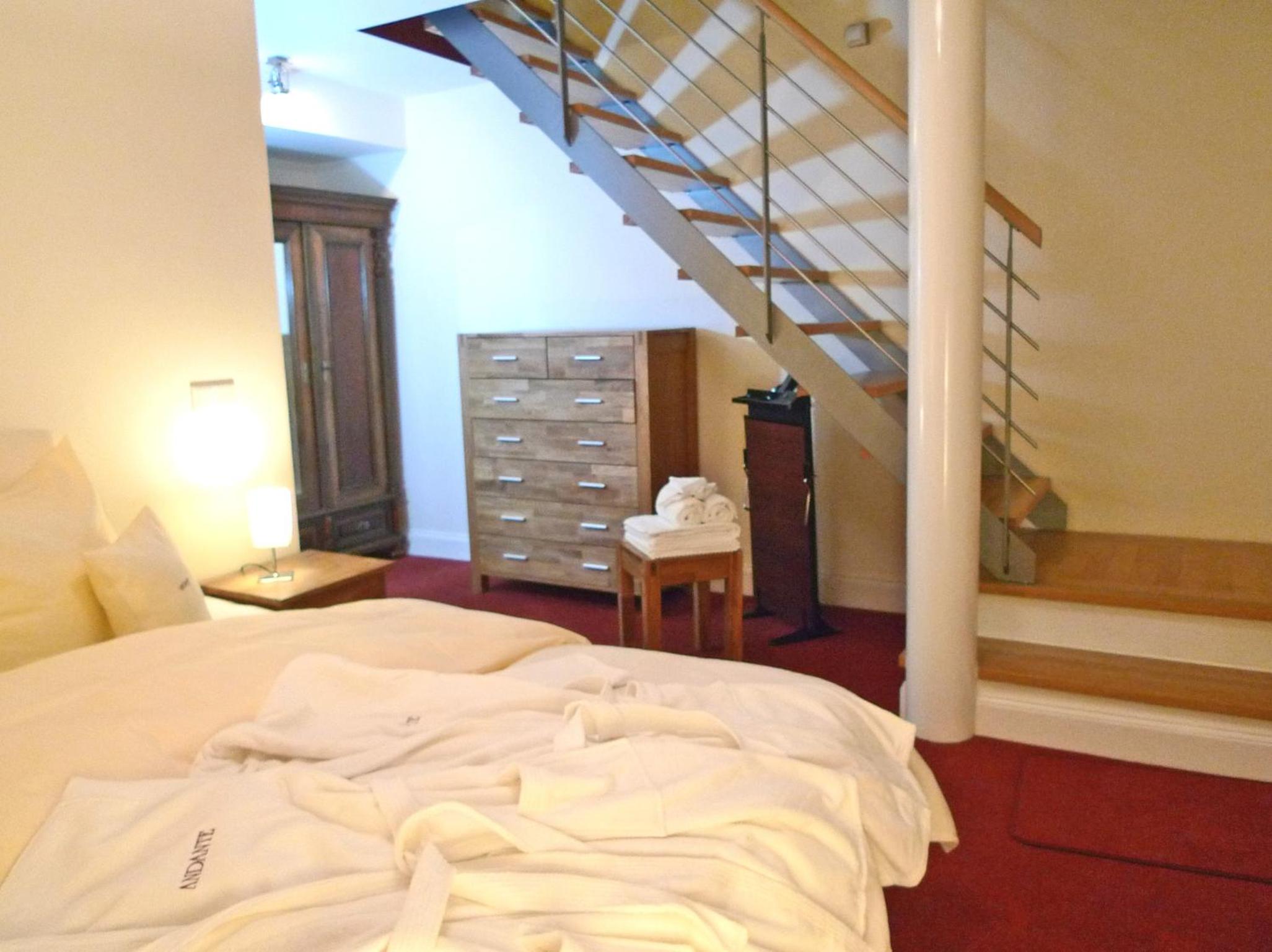 Maisonette photo 1
