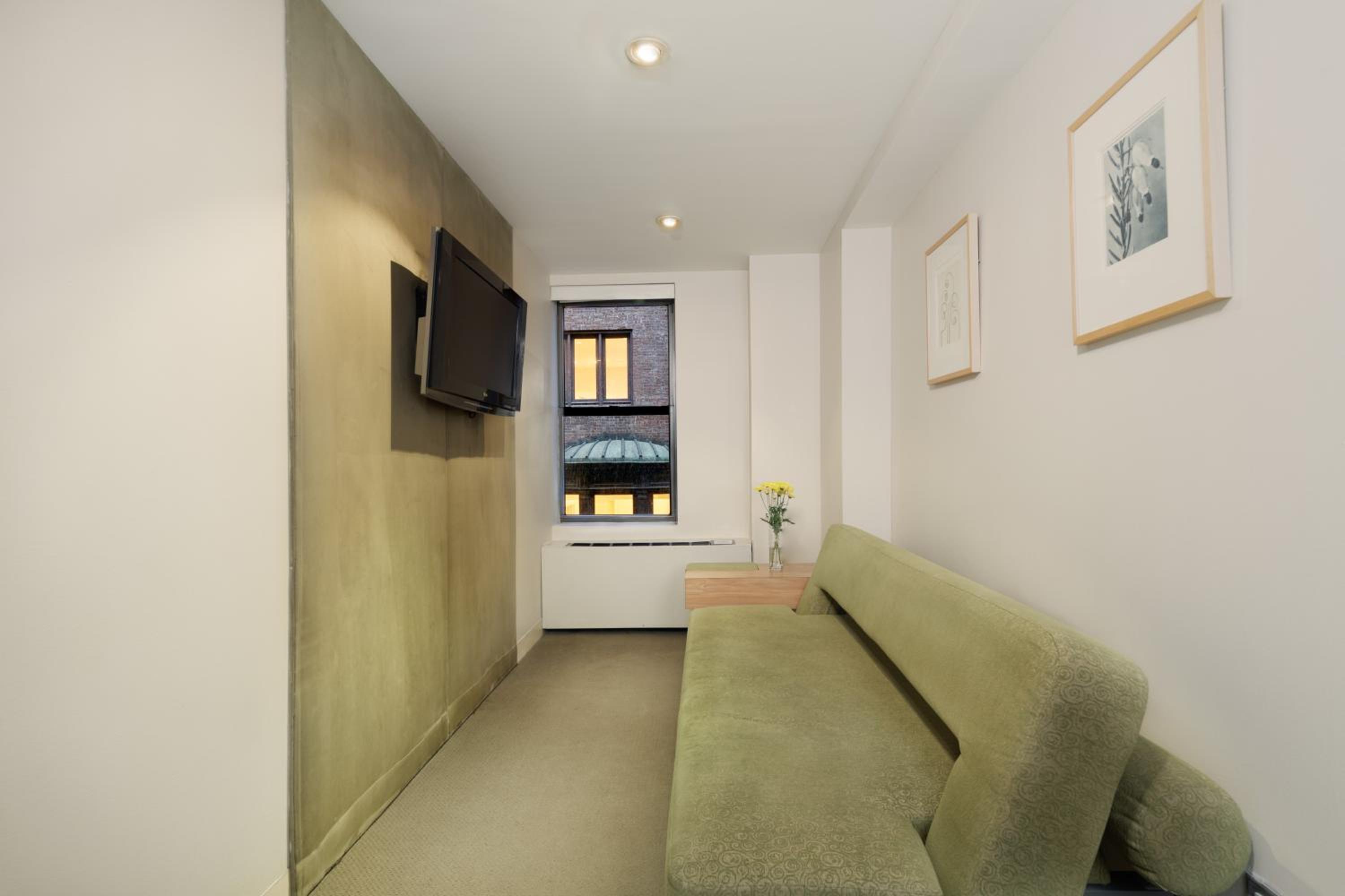 Two-Bedroom Suite photo 1
