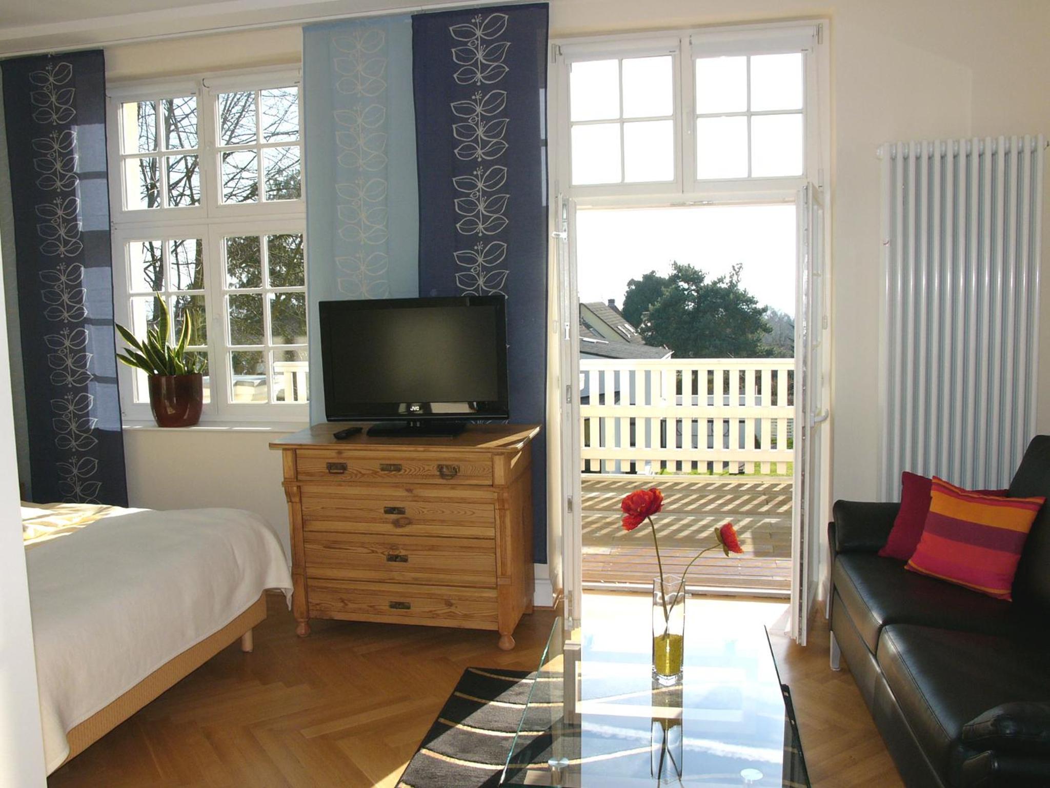 Apartment photo 1