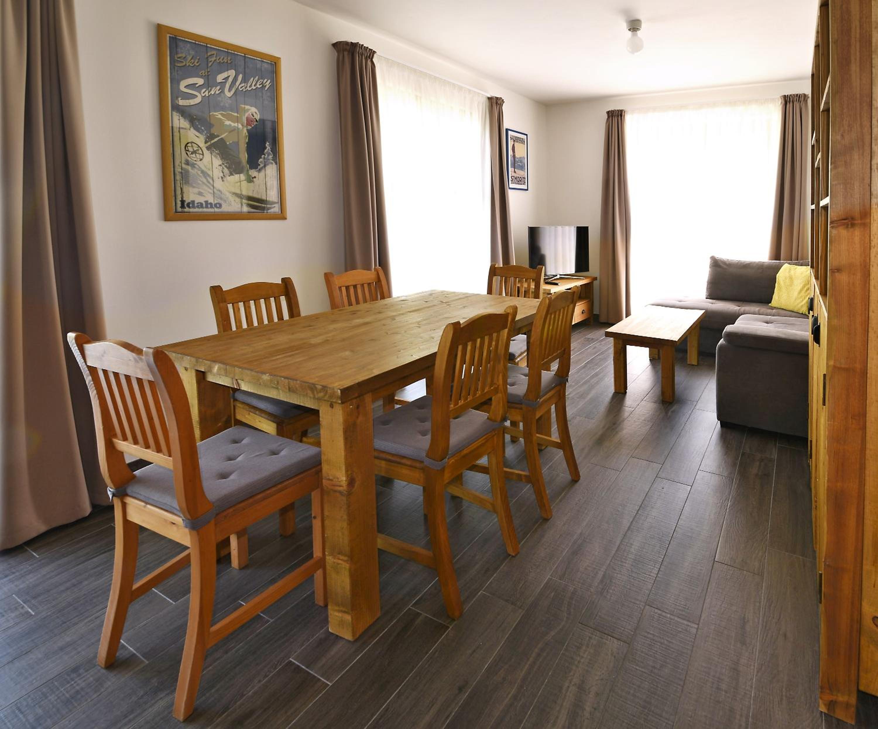 Apartment with Terrace photo 1
