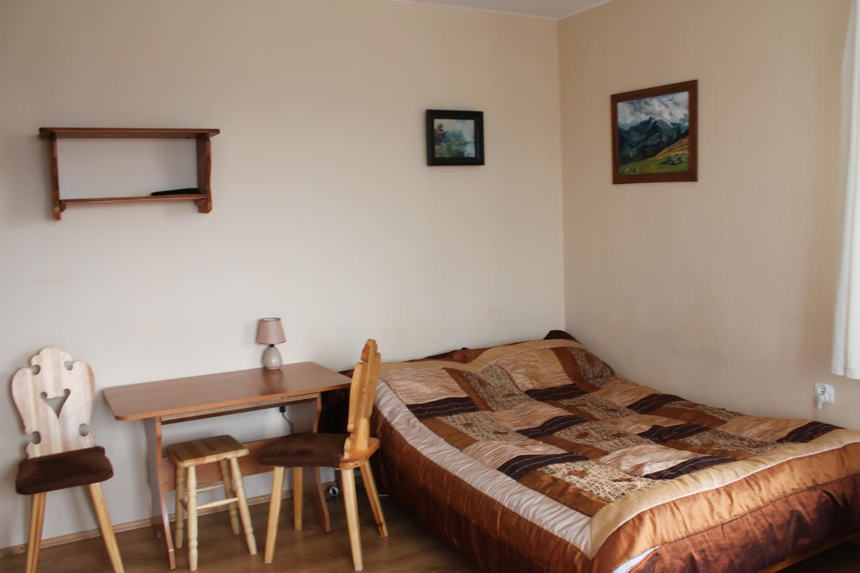 Quadruple Room - Photo 19