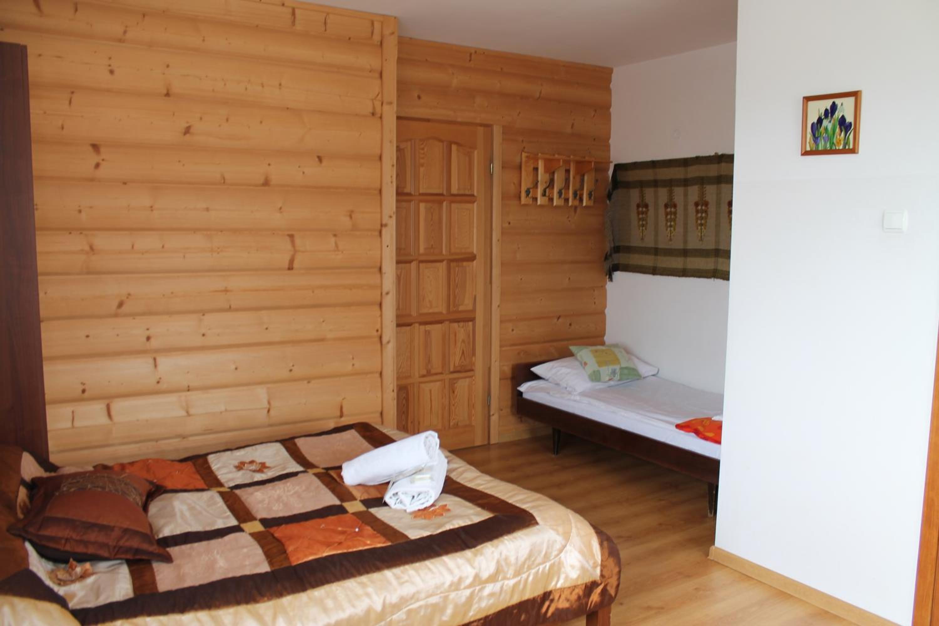 Quadruple Room - Photo 16