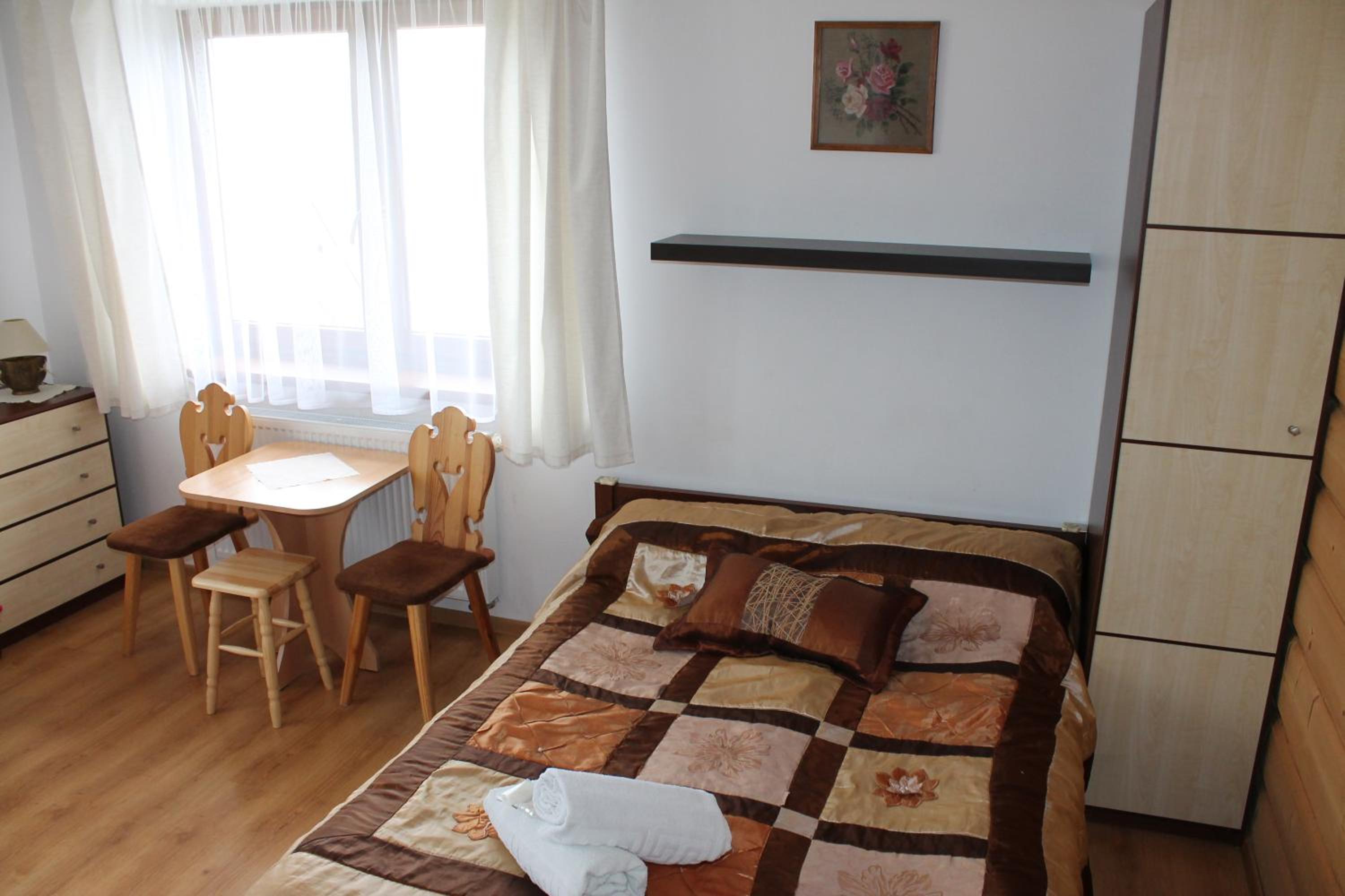 Quadruple Room - Photo 13