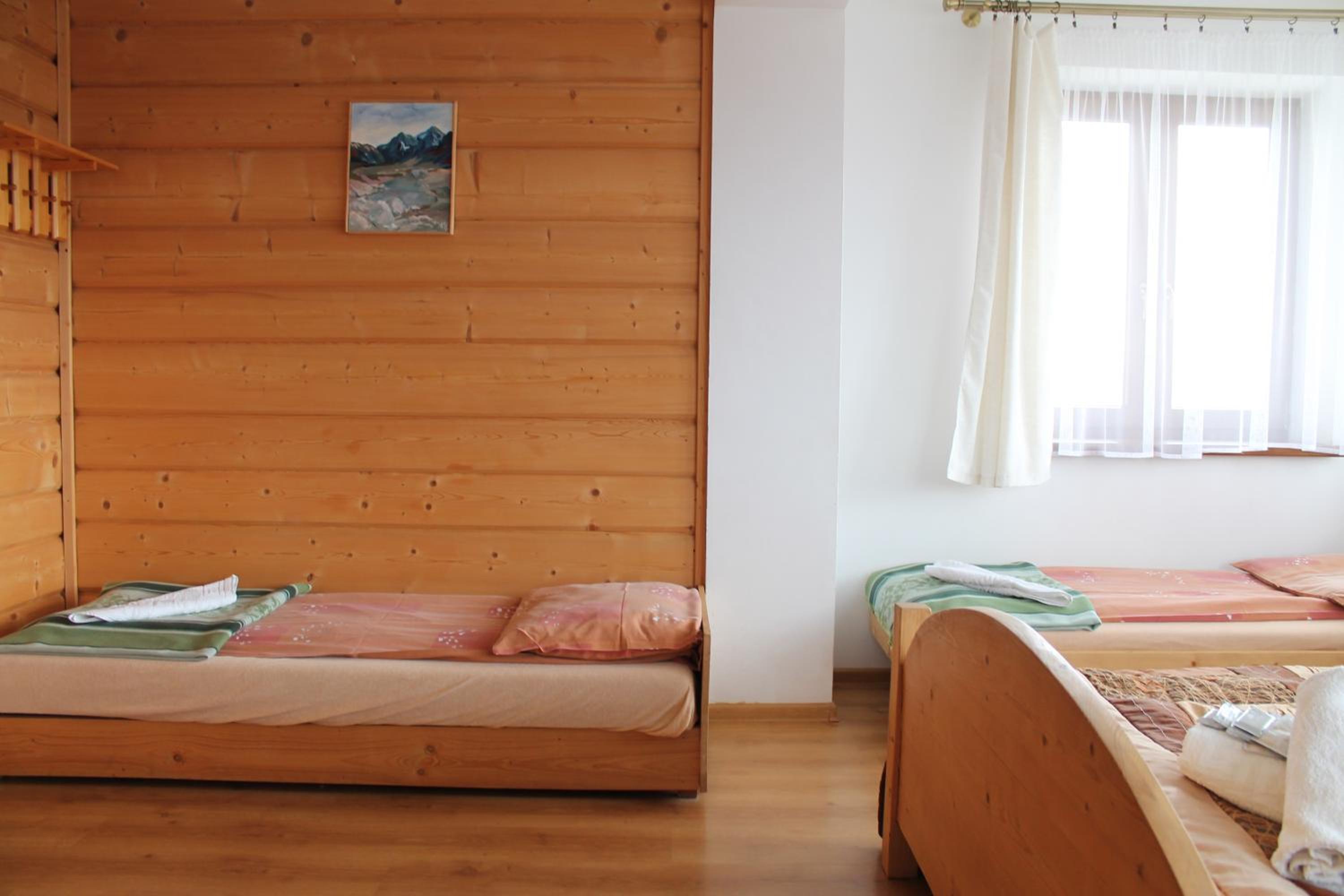 Quadruple Room - Photo 10