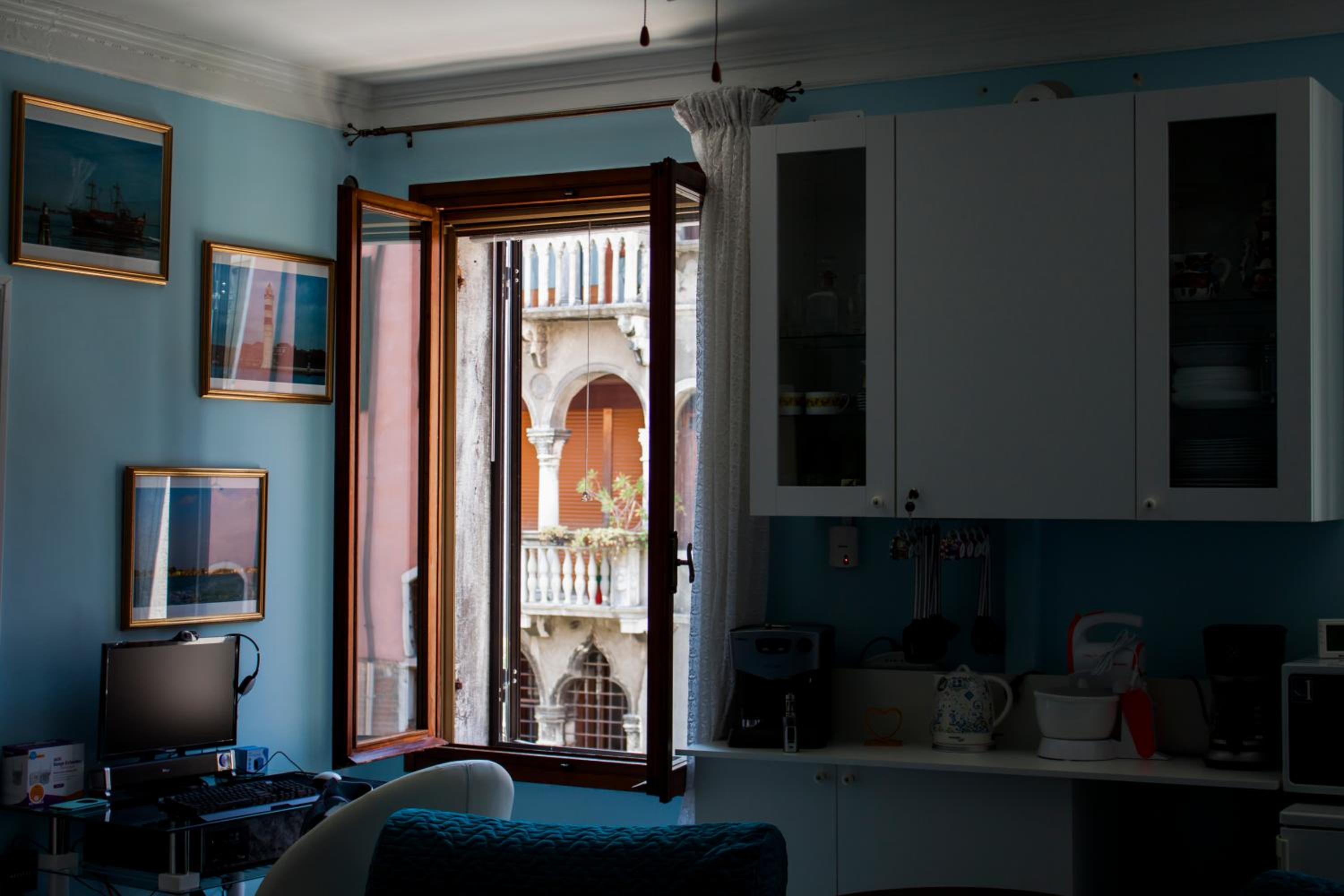 Superior Apartment photo 3