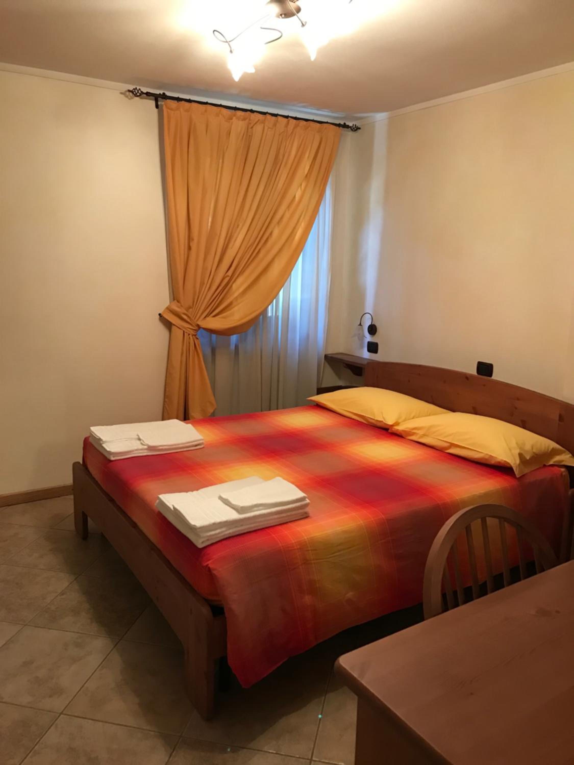 Double Room - Photo 10