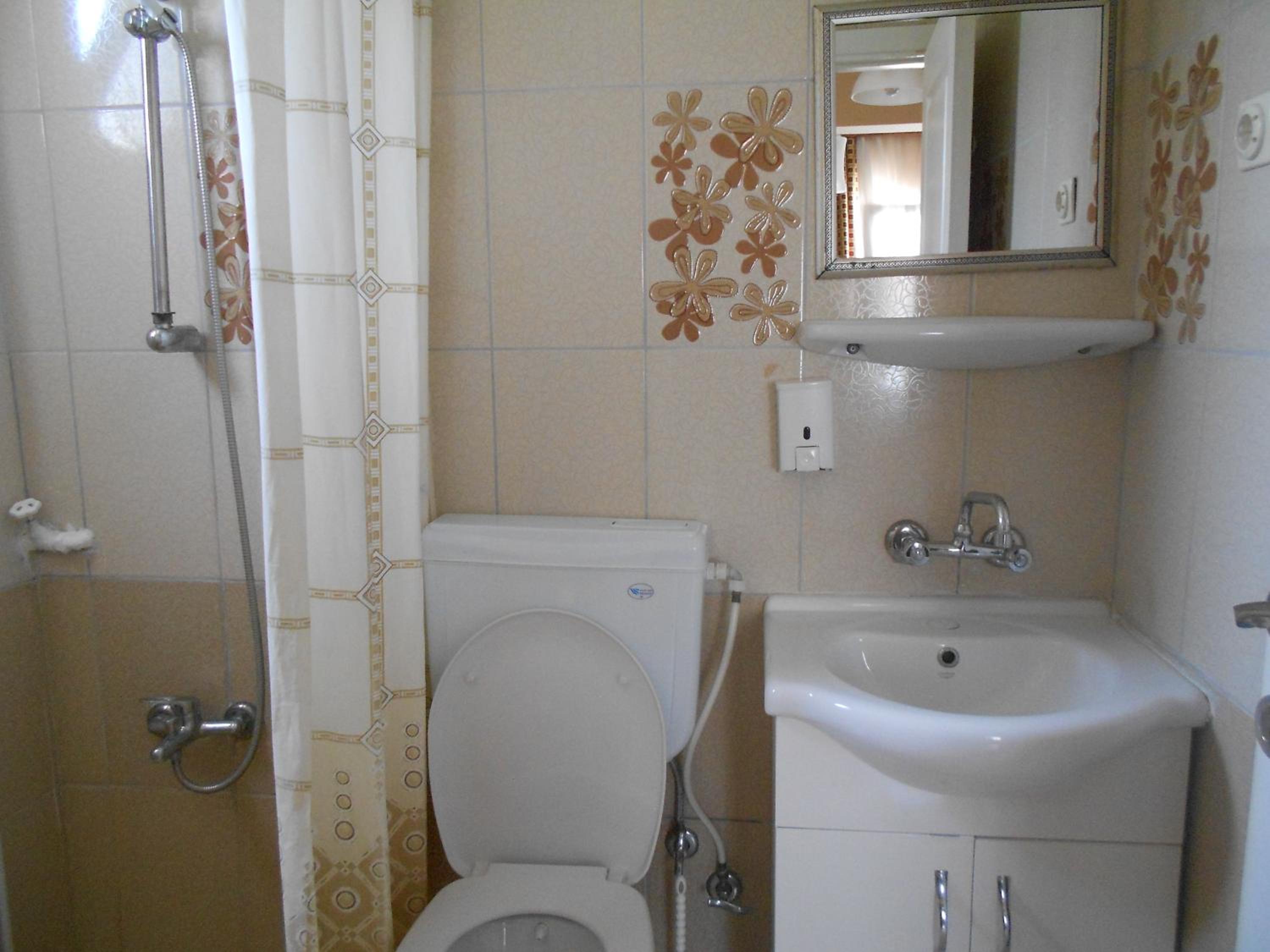 Triple Room with Bathroom photo 3