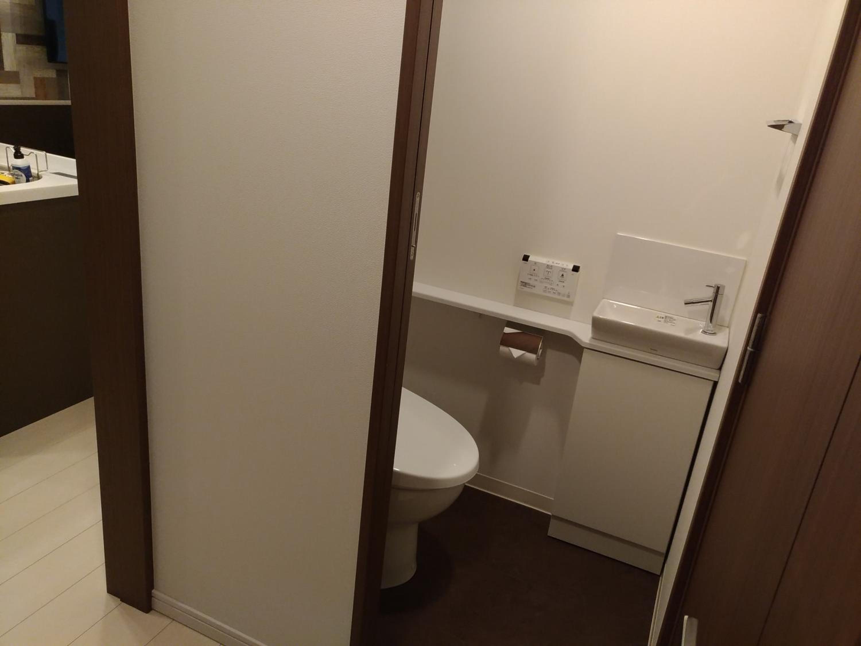 Quadruple Room with Dining Room photo 3
