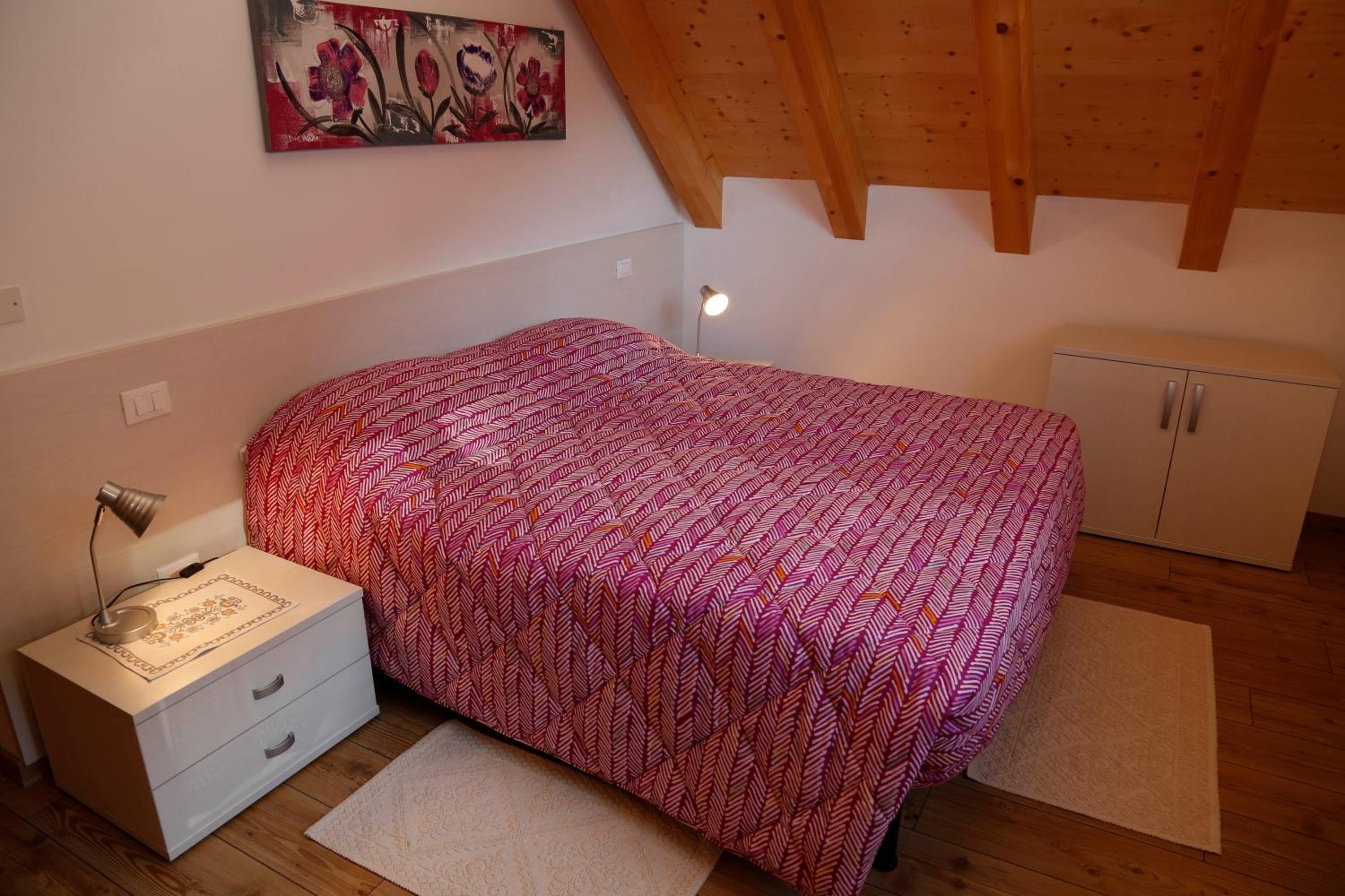 One-Bedroom House photo 1