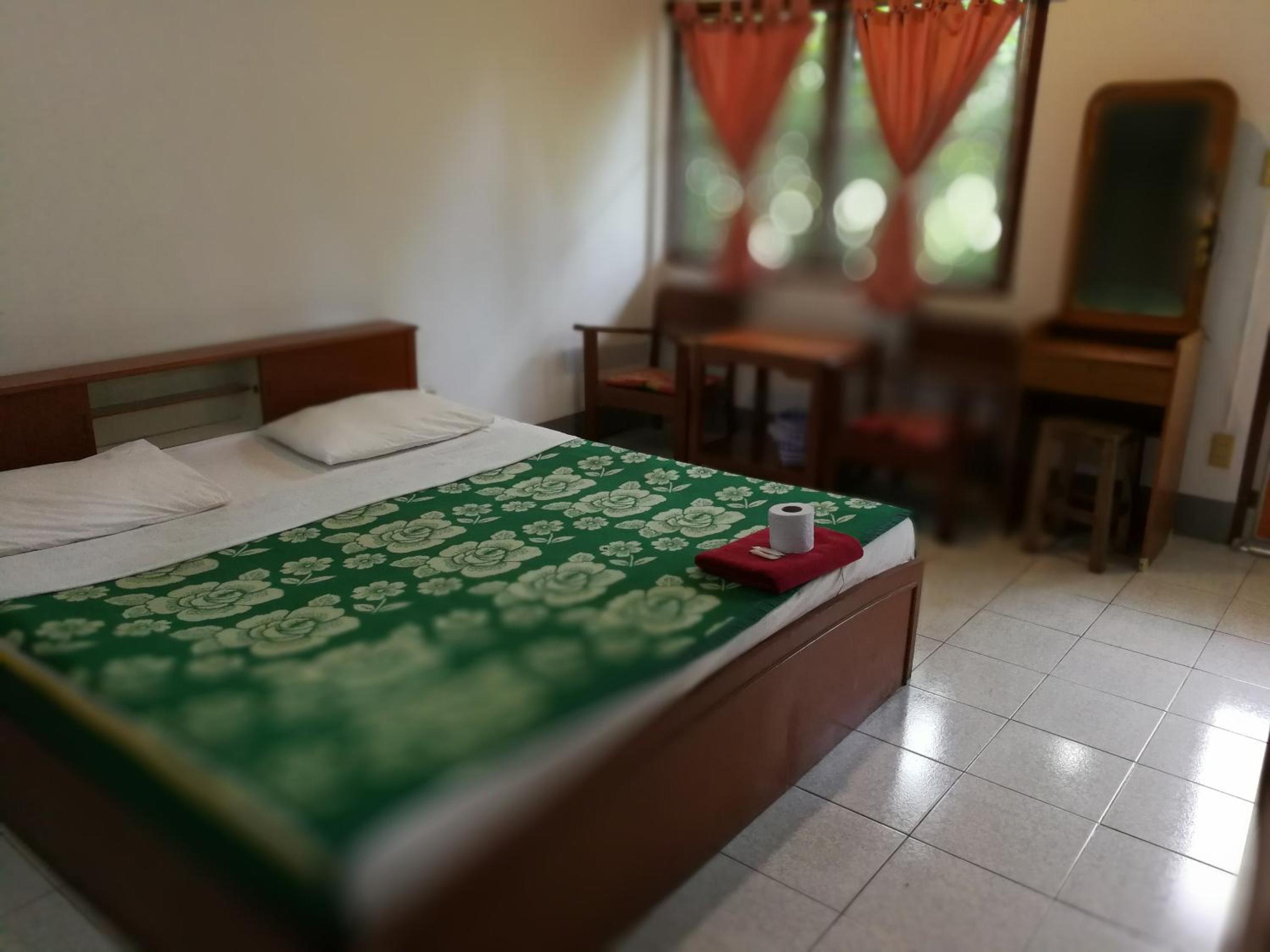 Double or Twin Room with Fan