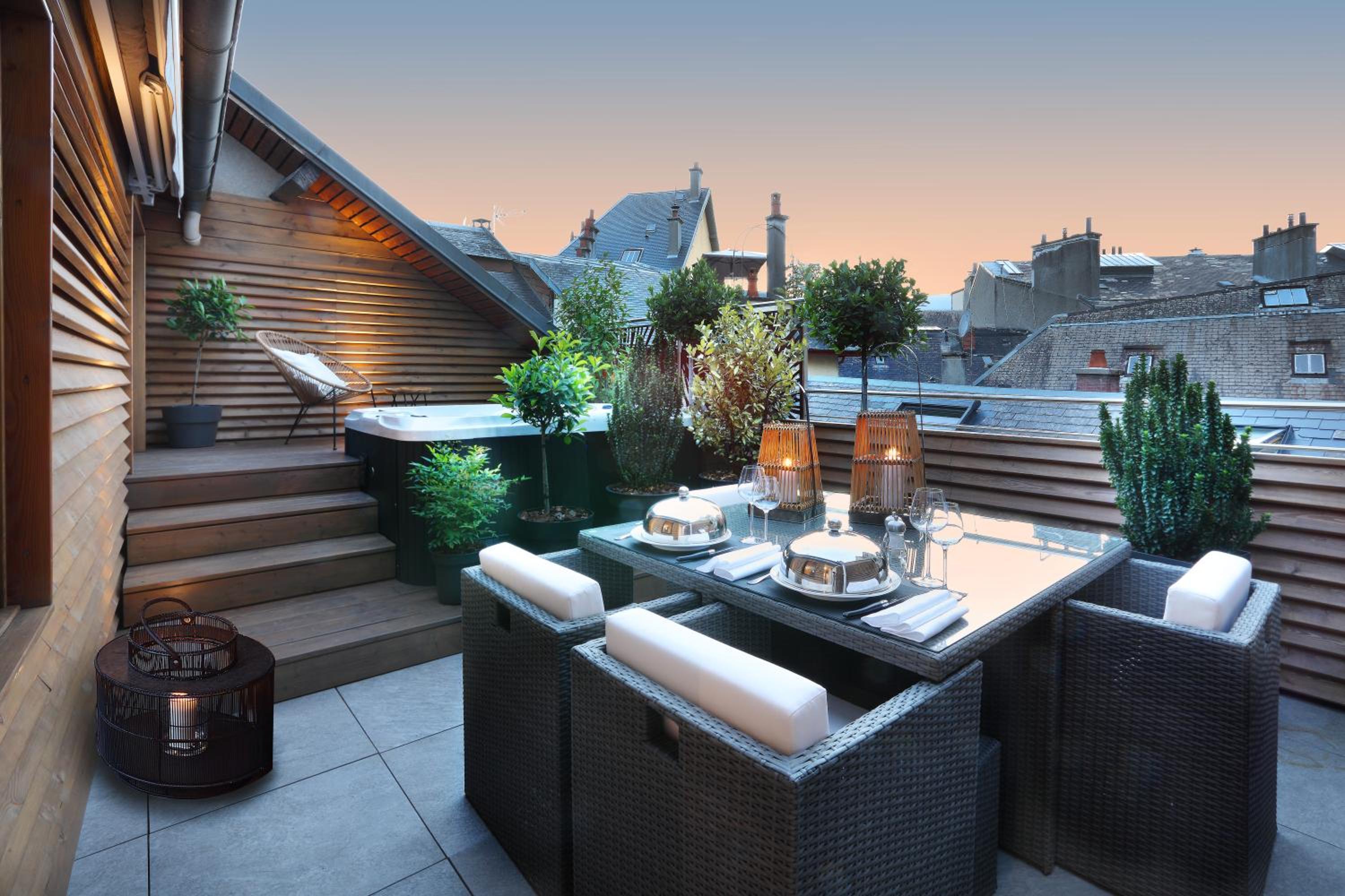 Suite with Terrace and Hot Tub - Photo 7