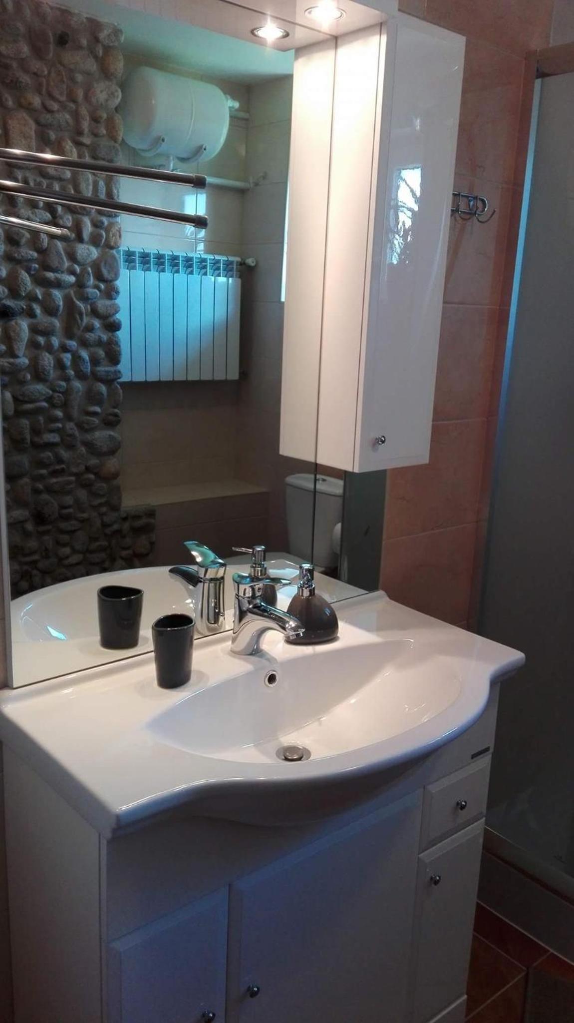 Double or Twin Room with Shared Bathroom photo 2