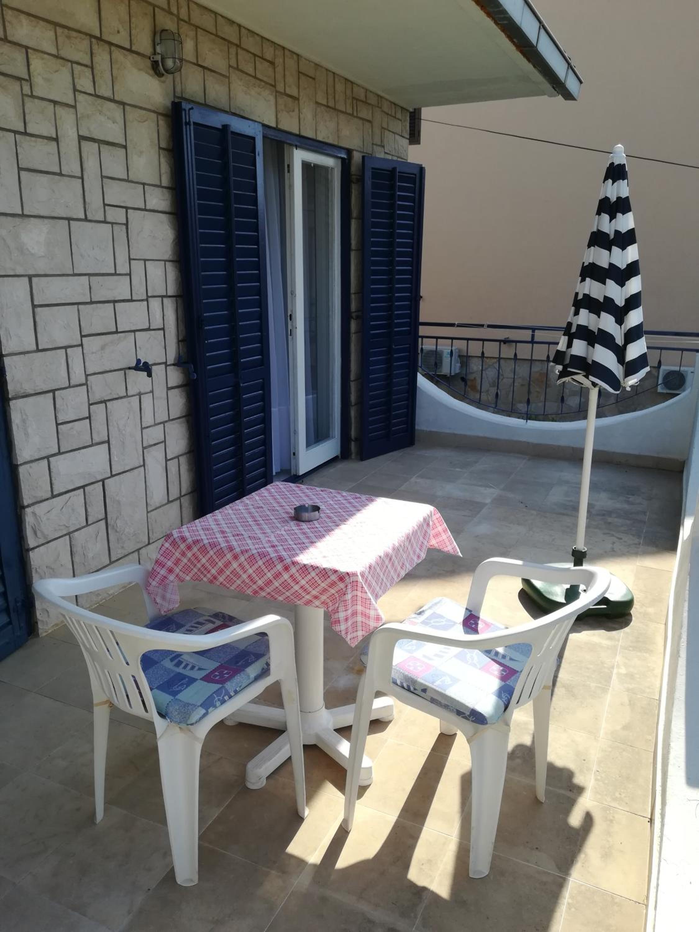 Studio with Terrace photo 3