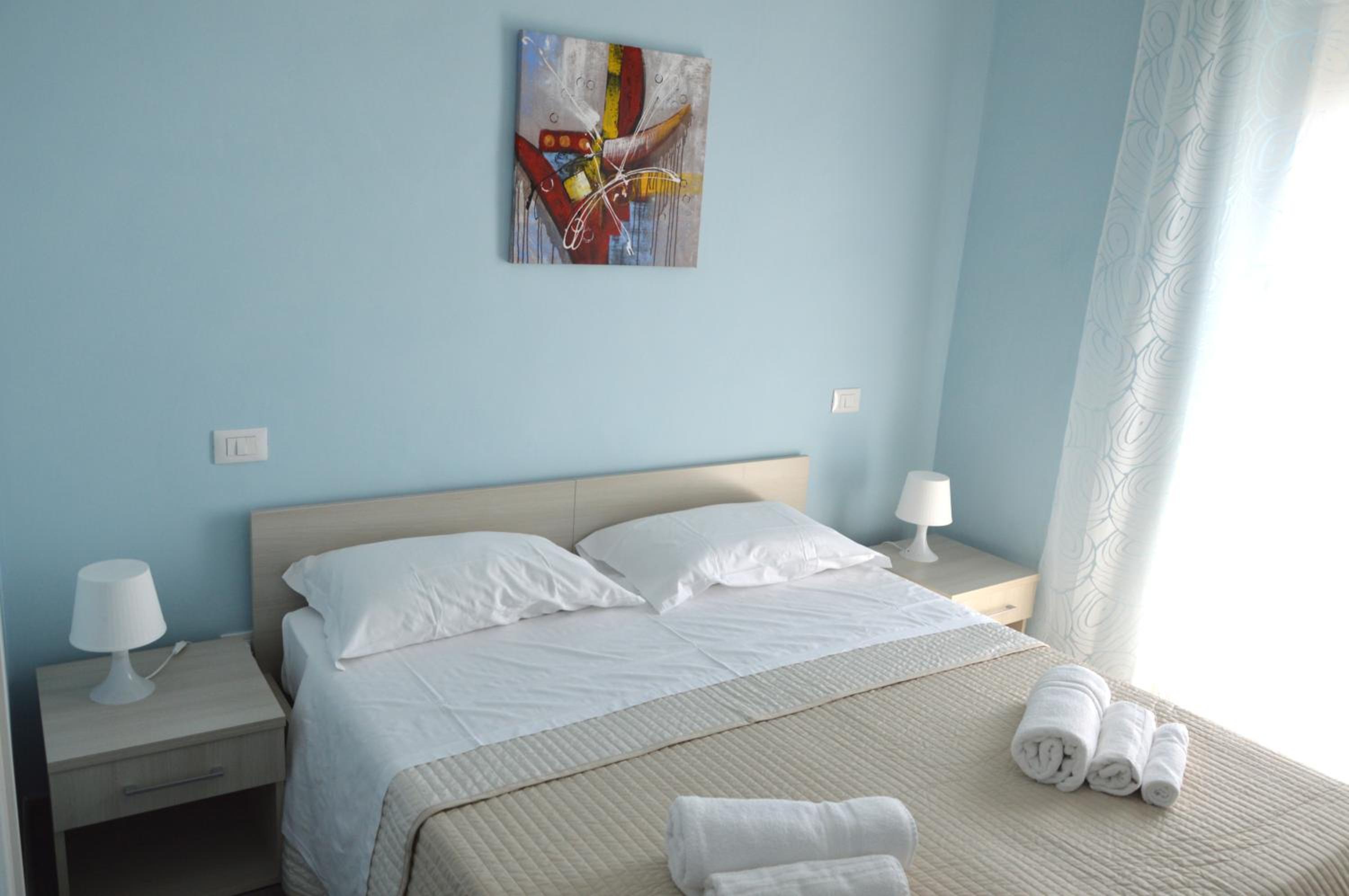 Double Room with Sea View - Photo 1