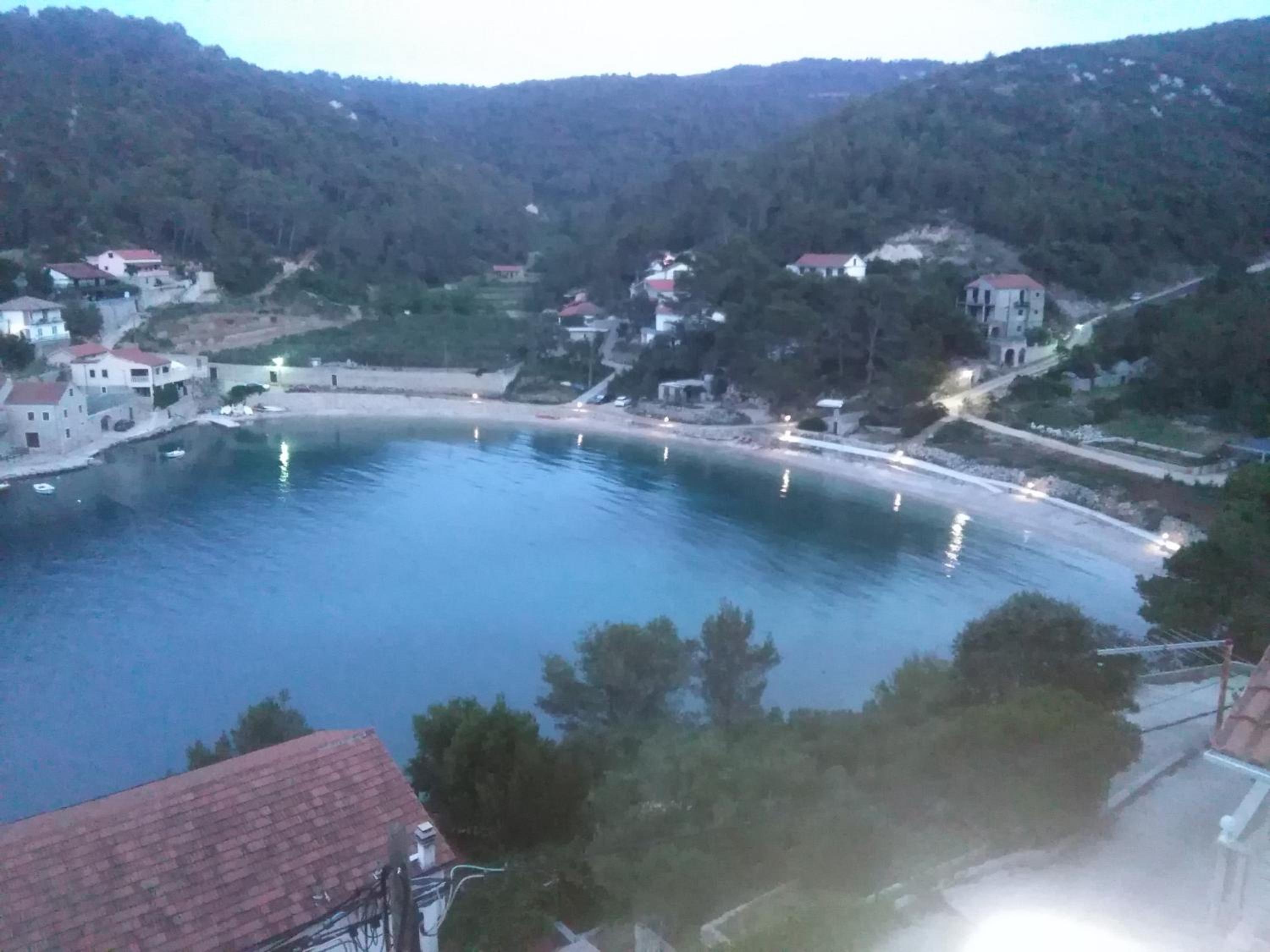 Apartment with Sea View - Photo 6